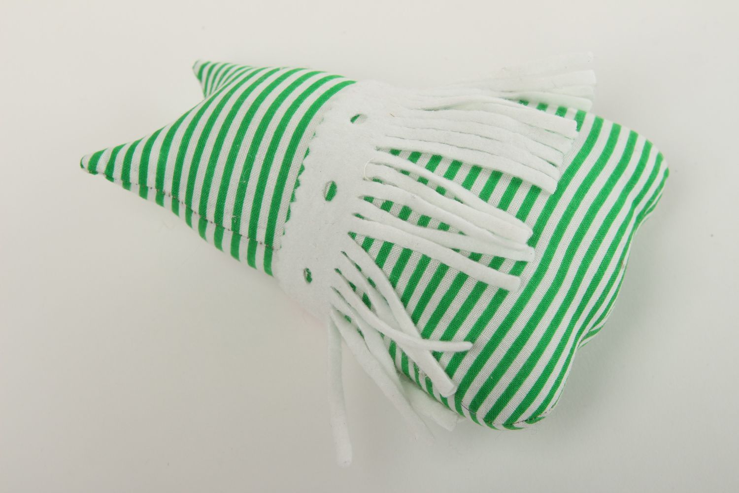 Handmade grünes Kuscheltier Eule mit Fliege Stoff Spielzeug Geschenk für Kinder  foto 4