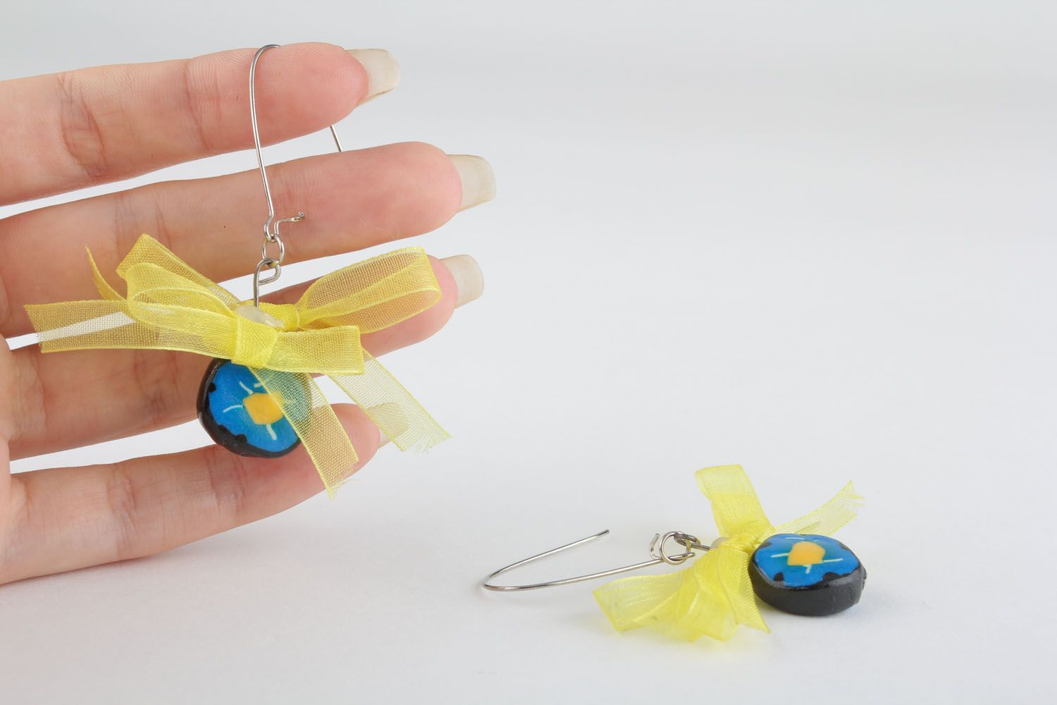 Polymer clay earrings with bows photo 4