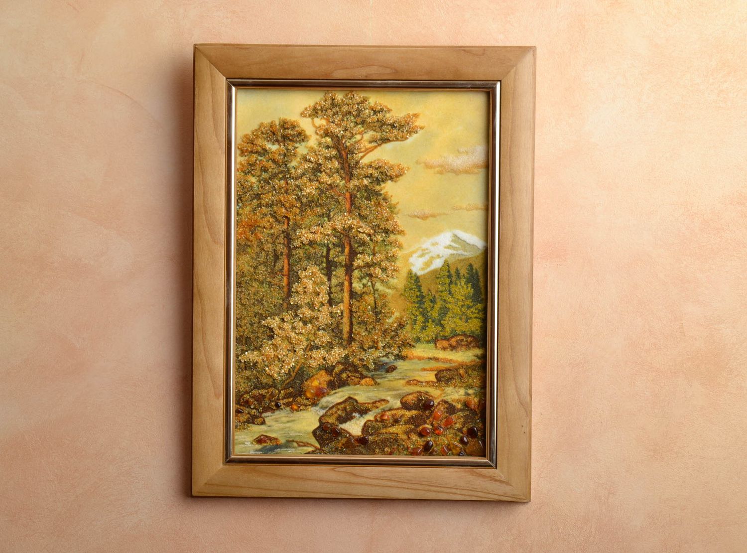 Картина на стену с янтарем Горный пейзаж фото 1
