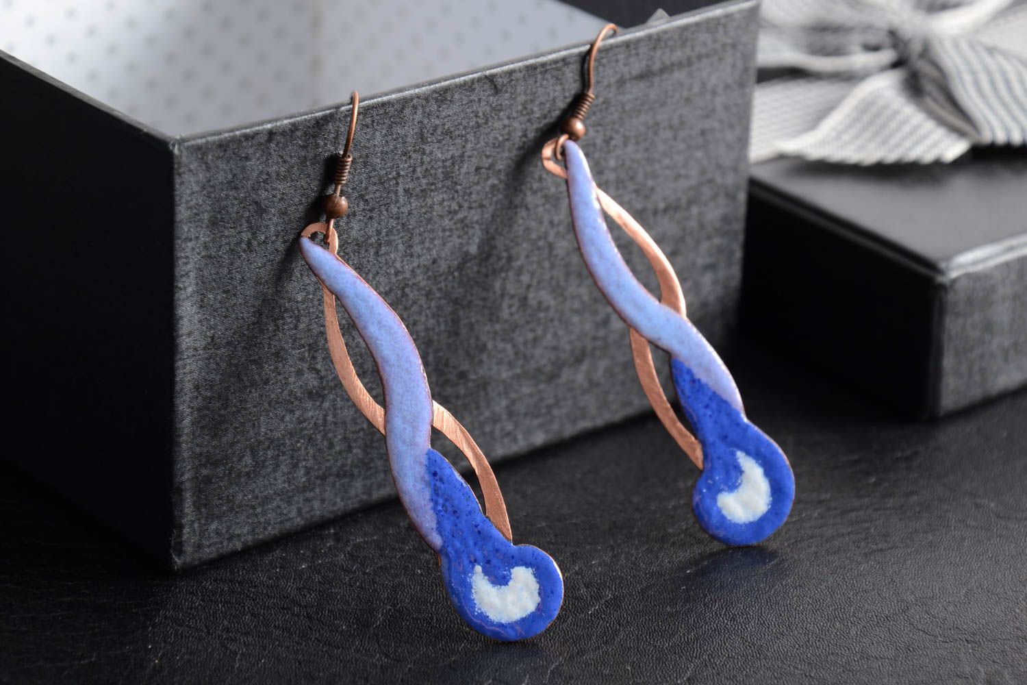 Lange blaue schöne Ohrringe aus Kupfer emailliert Handarbeit foto 1