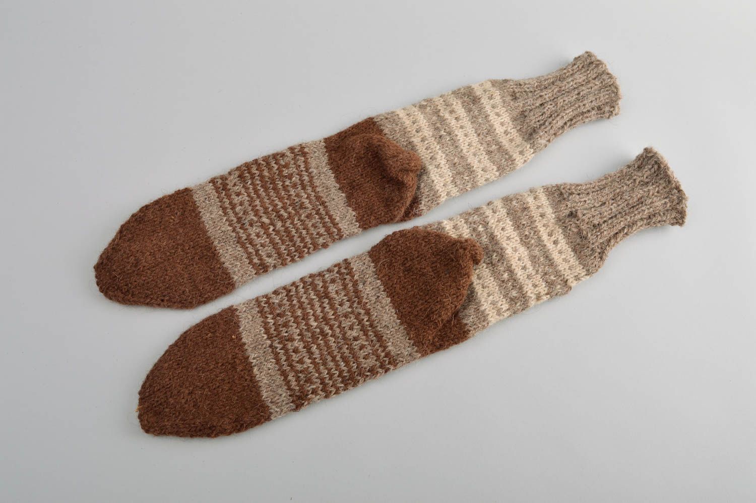Носки ручной работы мужские носки коричневые шерстяные носки авторские фото 3