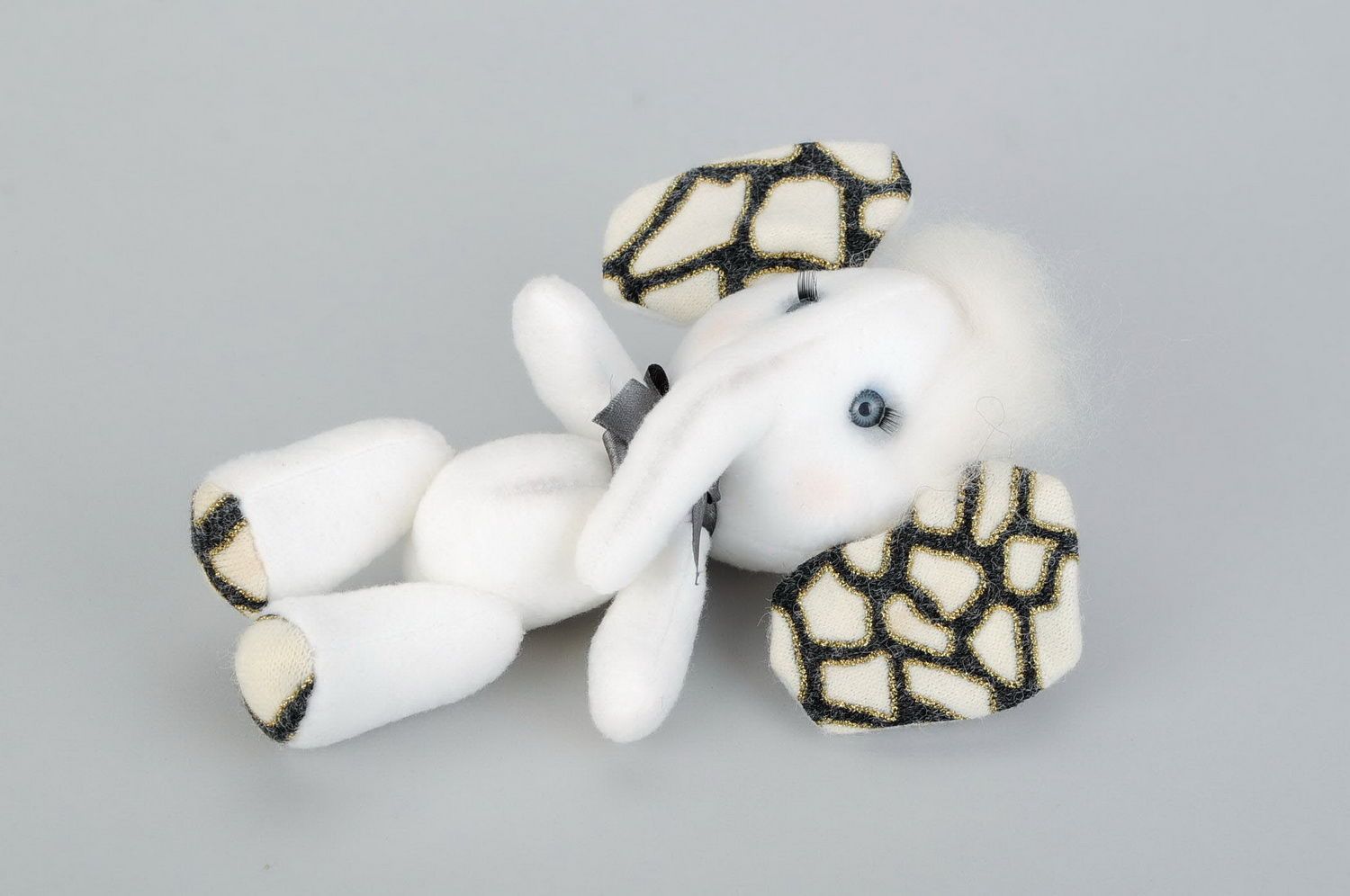 Toy made of fleece White elephant photo 3