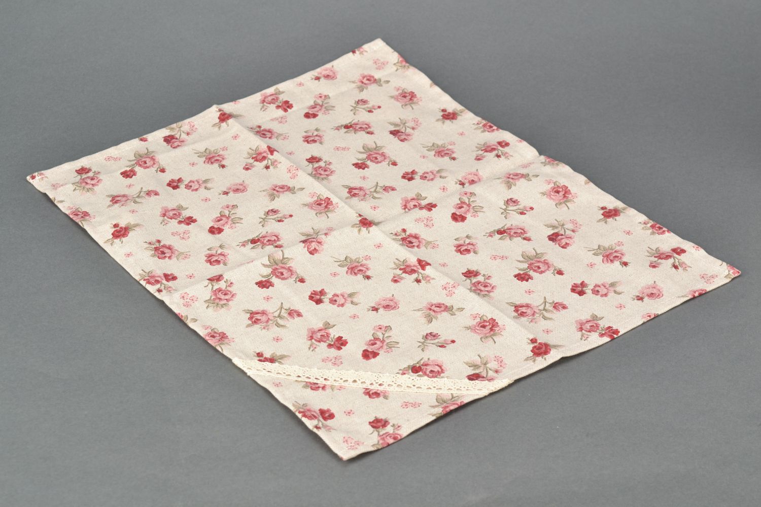 Decorative napkin made of cotton and polyamide fabric with floral print and lace photo 4