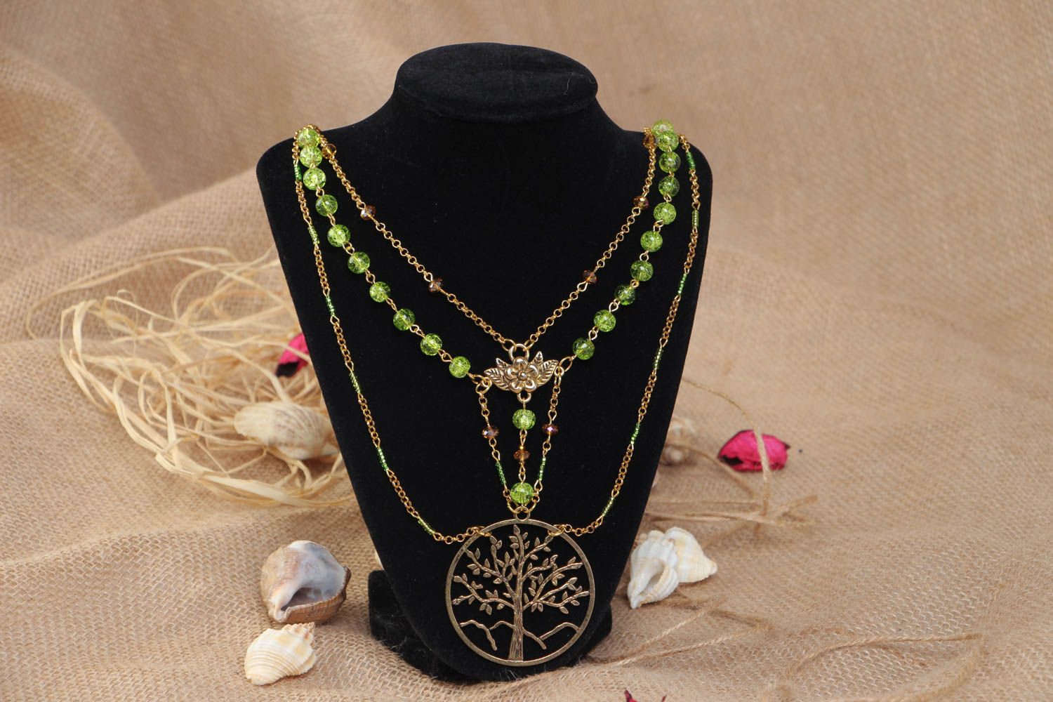 Long collier en perles de verre vertes et chaînette fait main Arbre de vie photo 1