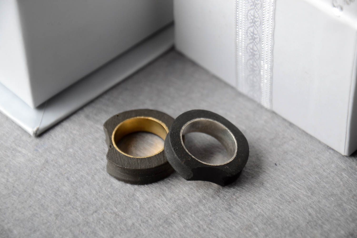 Массивная бижутерия ручной работы женские кольца из бетона необычные кольца 2 шт фото 1