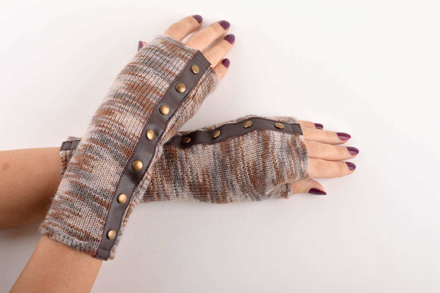 Mitones tejidos con cuero artificial artesanales accesorio de moda ropa femenina foto 5