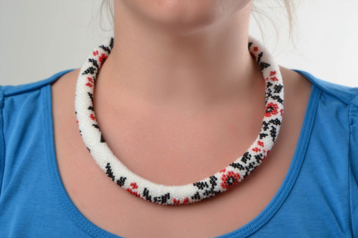 Beautiful design handmade beaded cord necklace women's jewelry ideas photo 1