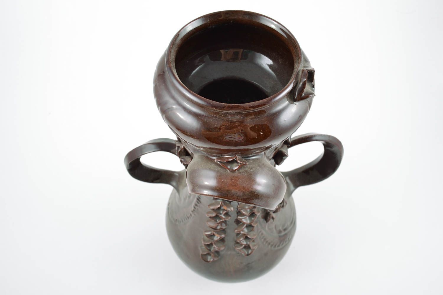 Vase en terre cuite avec anses fait main couvert de glaçure design de créateur photo 4