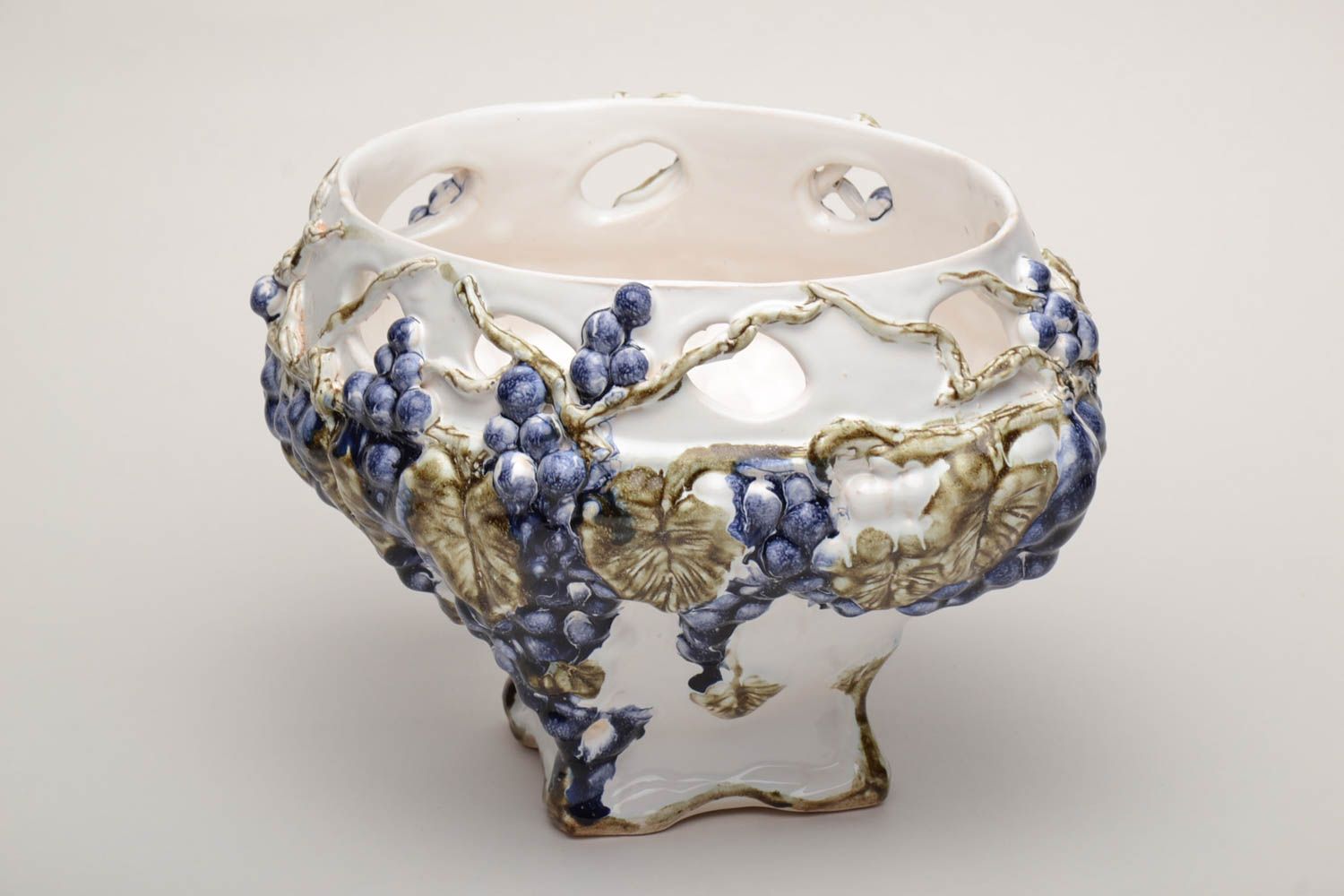 Deep ceramic bowl for fruit photo 3