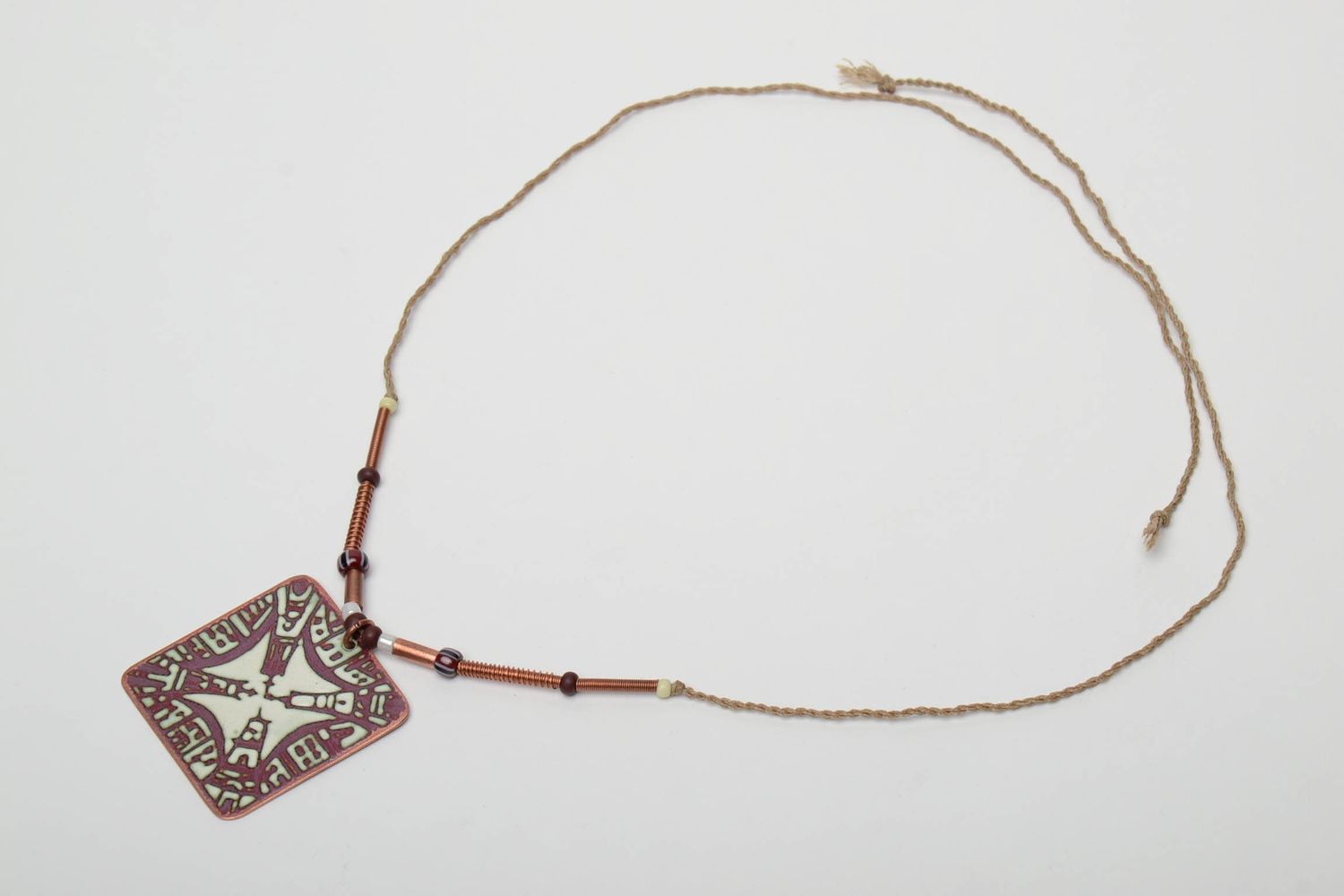 Emaillierte Halskette aus Kupfer foto 3