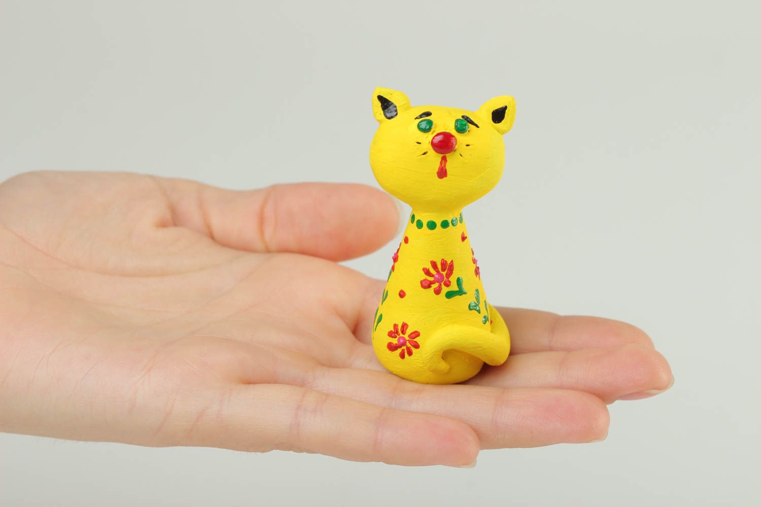 Figuren aus Keramik handmade Figuren aus Ton Deko Figuren Katzen Deco gelb foto 5