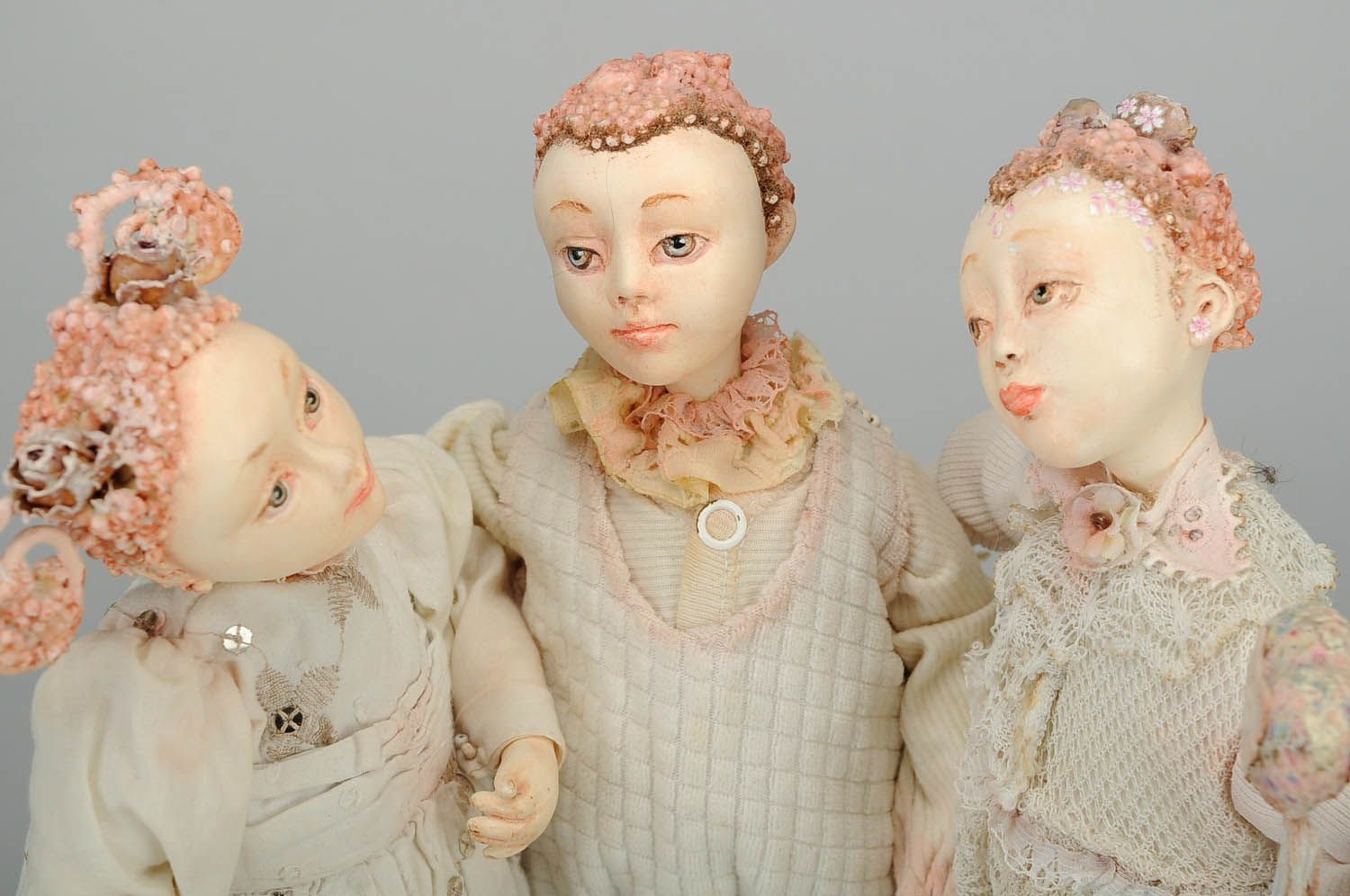 Trois poupées d'auteur Choix difficile photo 3