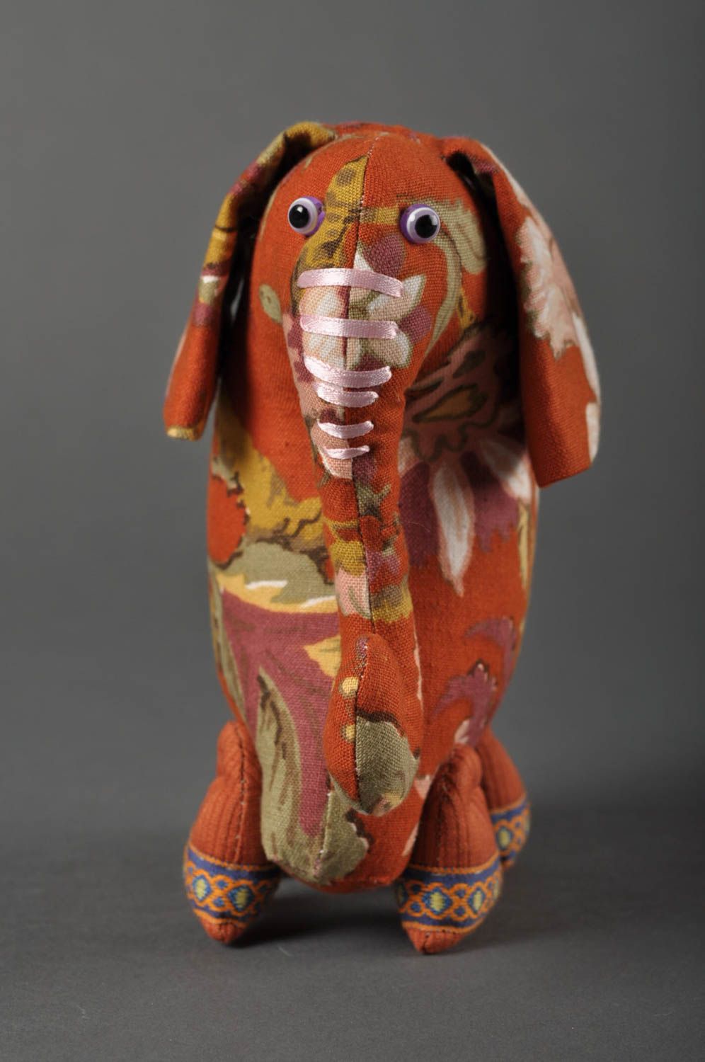 Игрушка слоник ручной работы детская игрушка с росписью мягкая игрушка фото 1