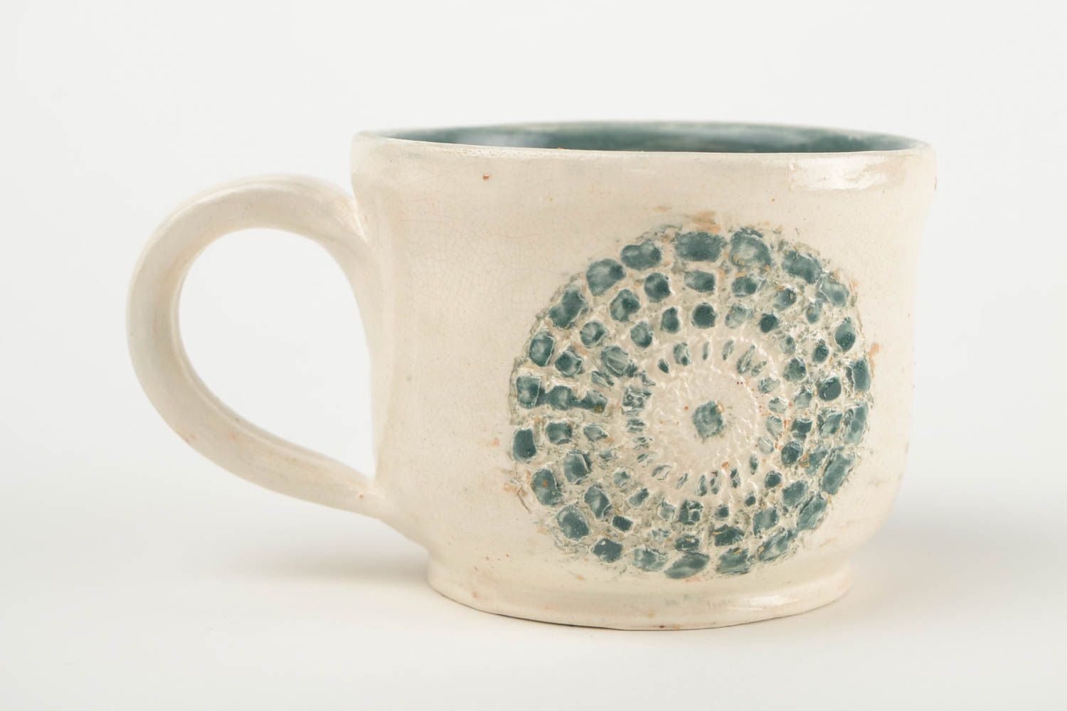 Art clay glazed 8 oz drinking cup in white and green colors with handle and dot-sun pattern photo 1