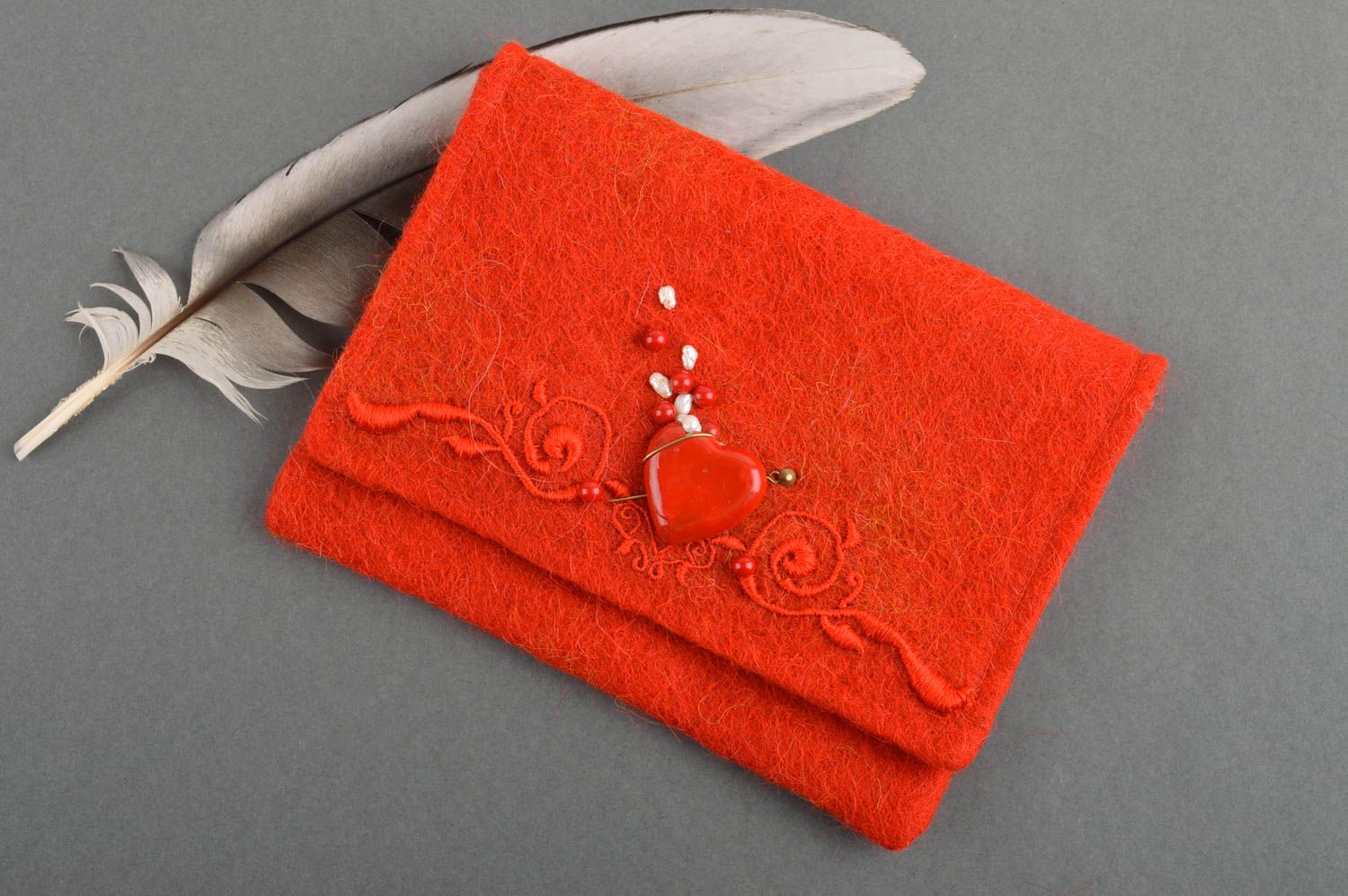Bolso de mano hecho a mano de lana rojo accesorio de moda regalo para mujer foto 1