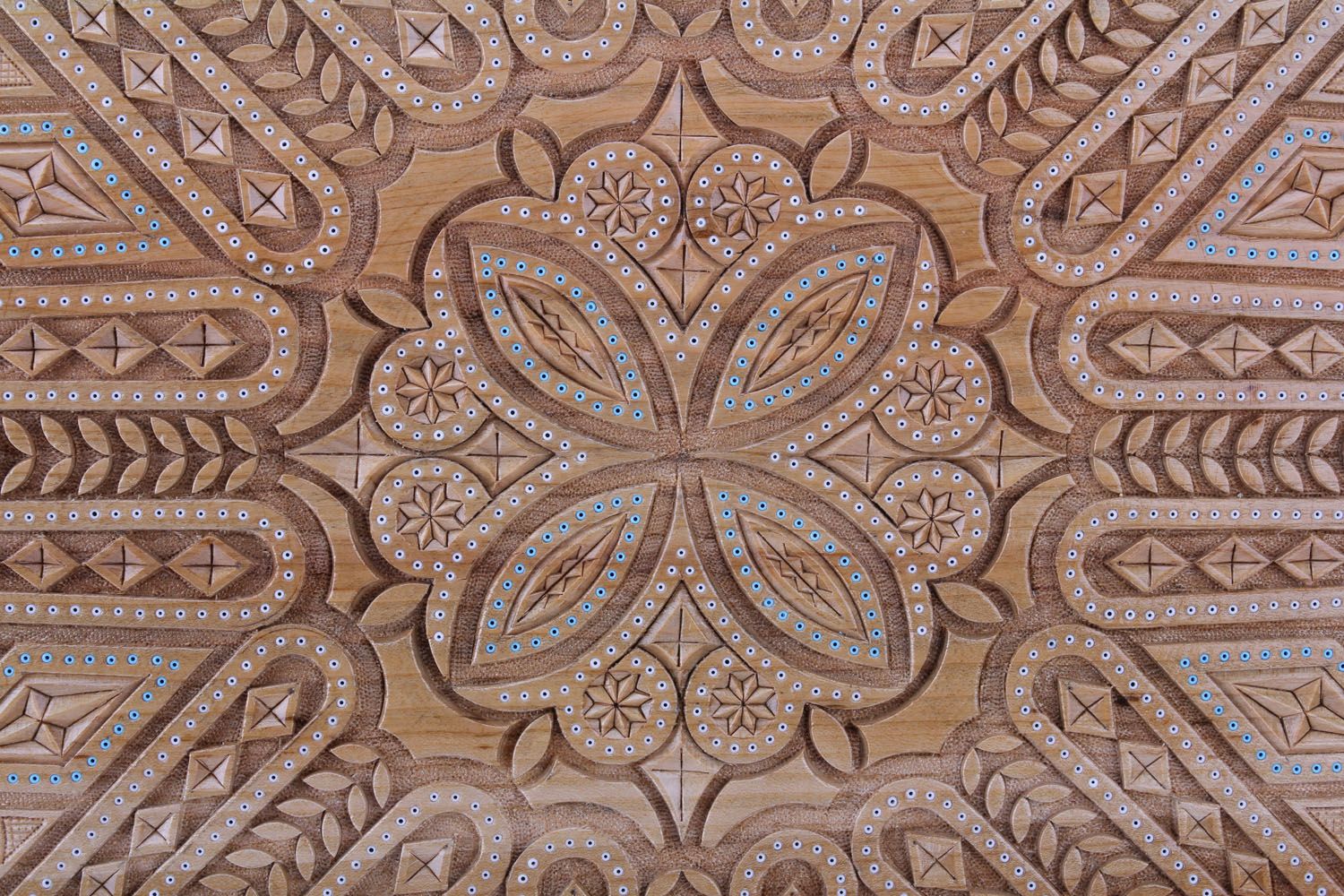 Piatto di legno fatto a mano piatto decorativo intagliato da parete esclusivo
 foto 2