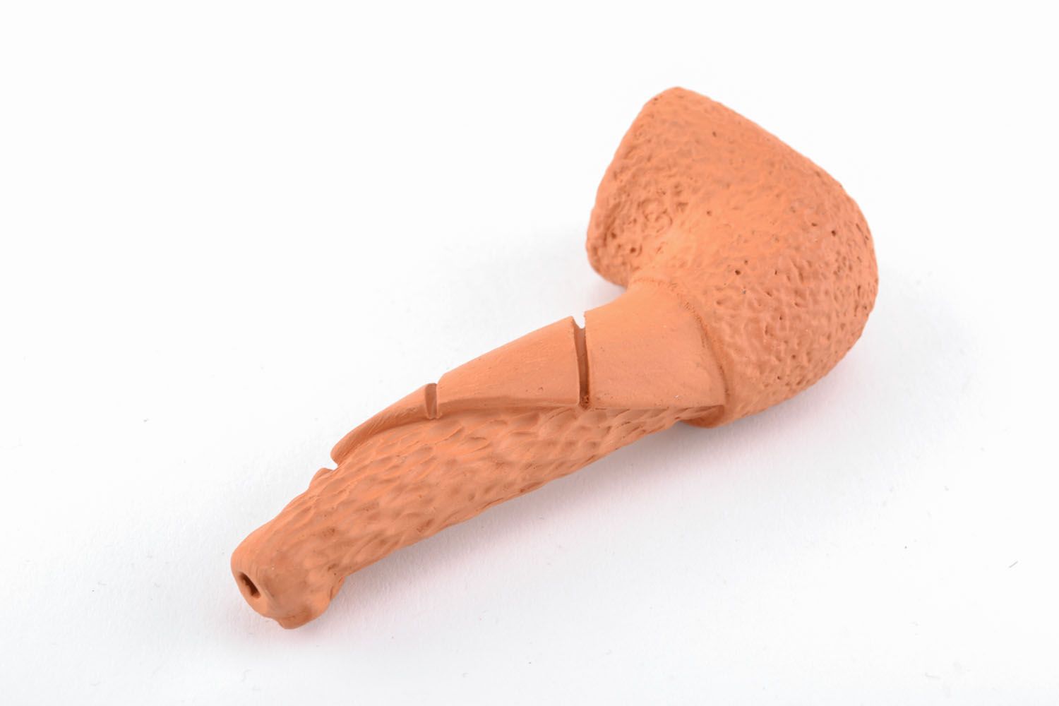 Red clay smoking pipe photo 2