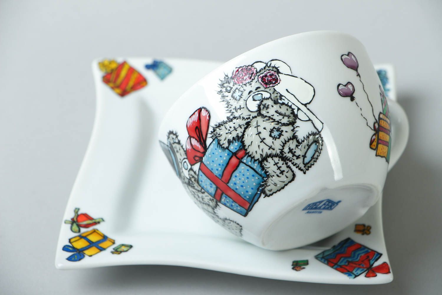 Handmade porcelain drinking cup with handle and teddy bears' pattern and square saucer photo 3