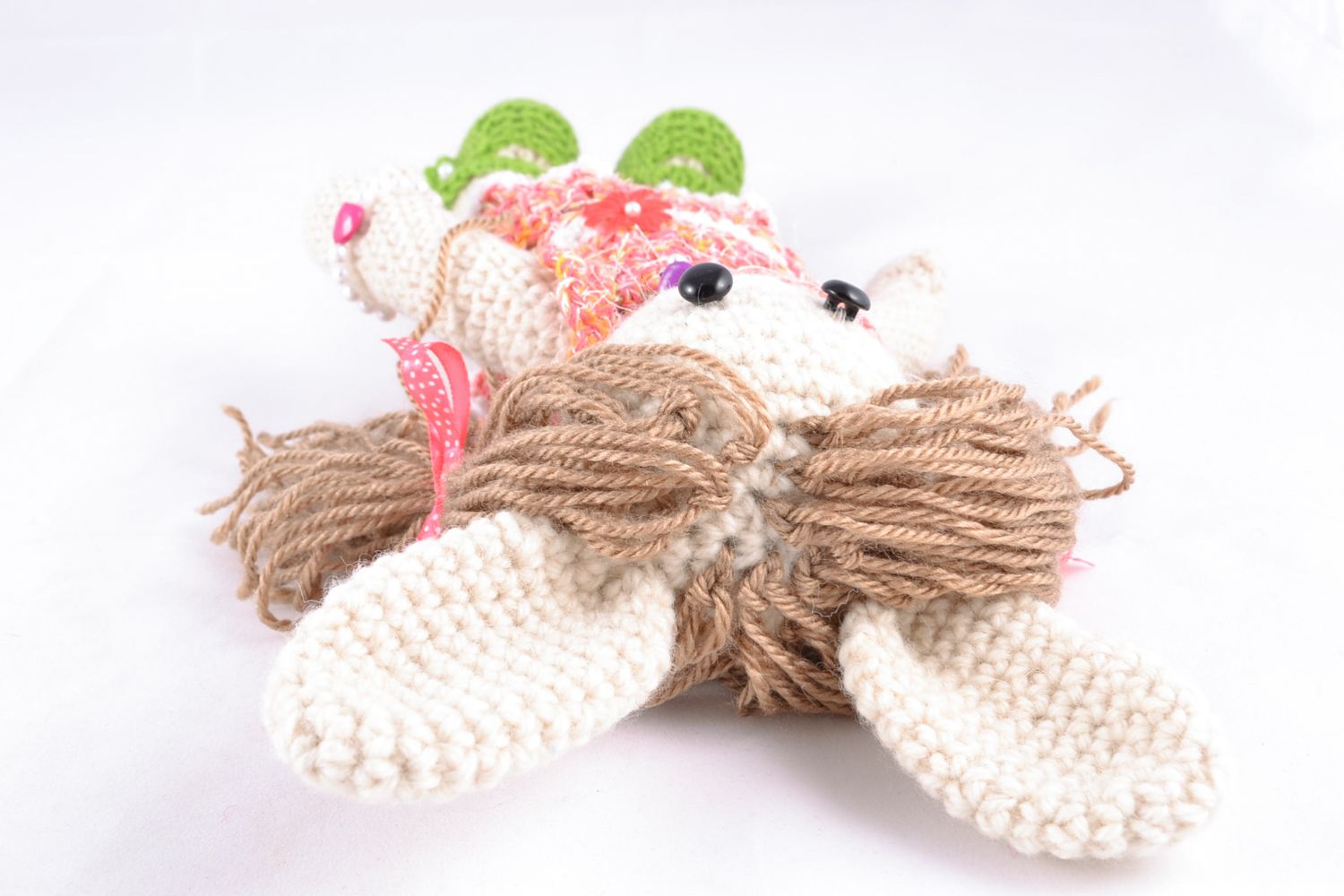 Poupée tricotée au crochet avec oreilles faite main petit cadeau pour enfant photo 5