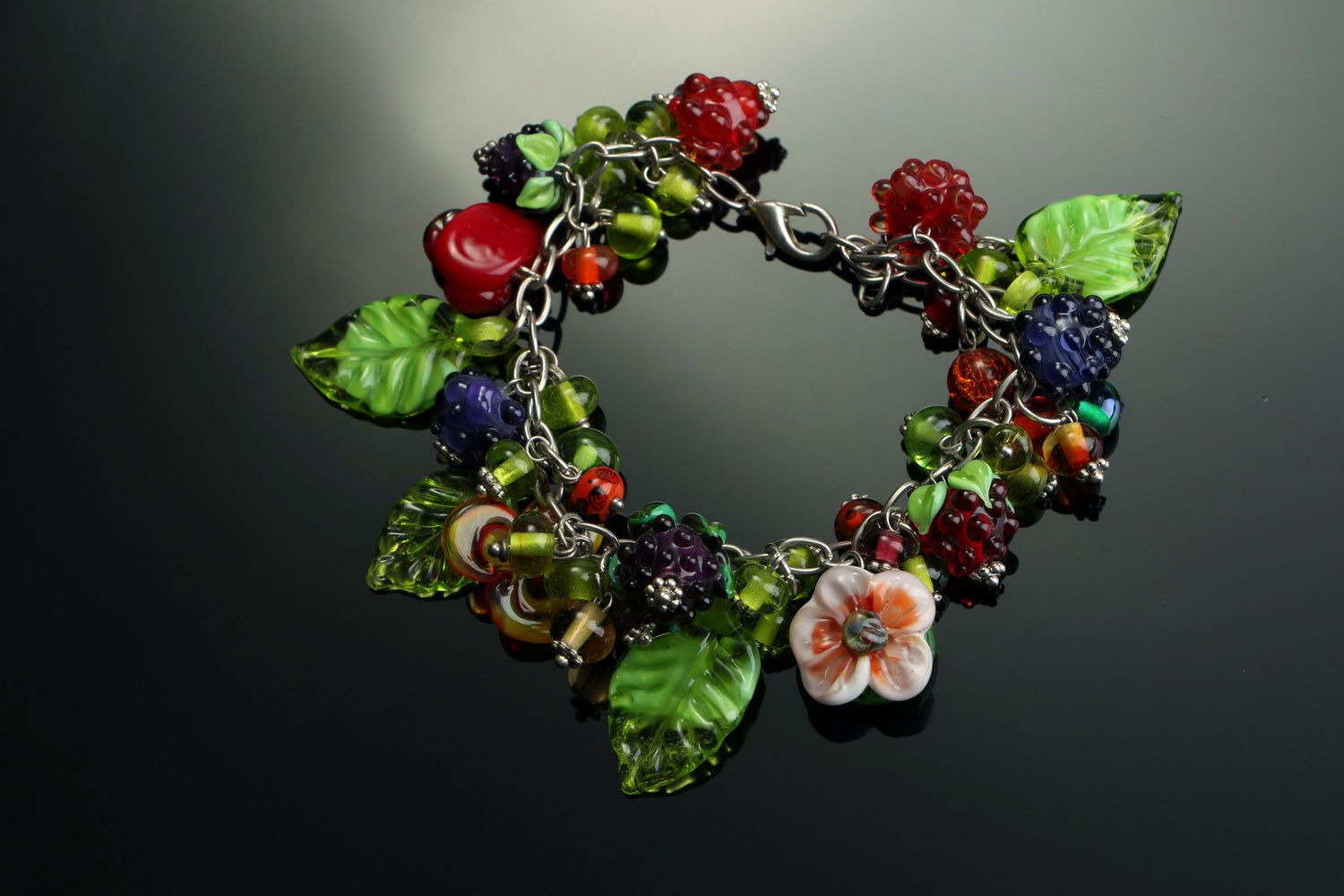 Bracelet en verre artisanal Petits fruits photo 2