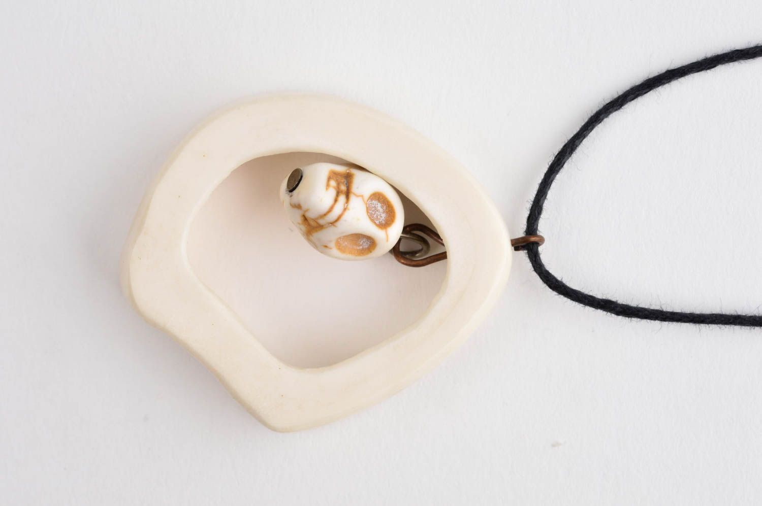 Bone accessory hand crafted unusual pendant necklace bone fashion jewelry photo 5