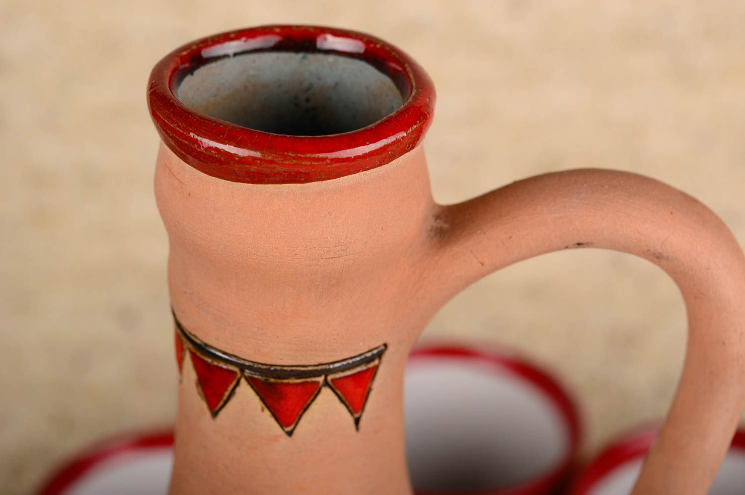 Tazas y jarro de cerámica artesanales accesorios de cocina elementos decorativos foto 4