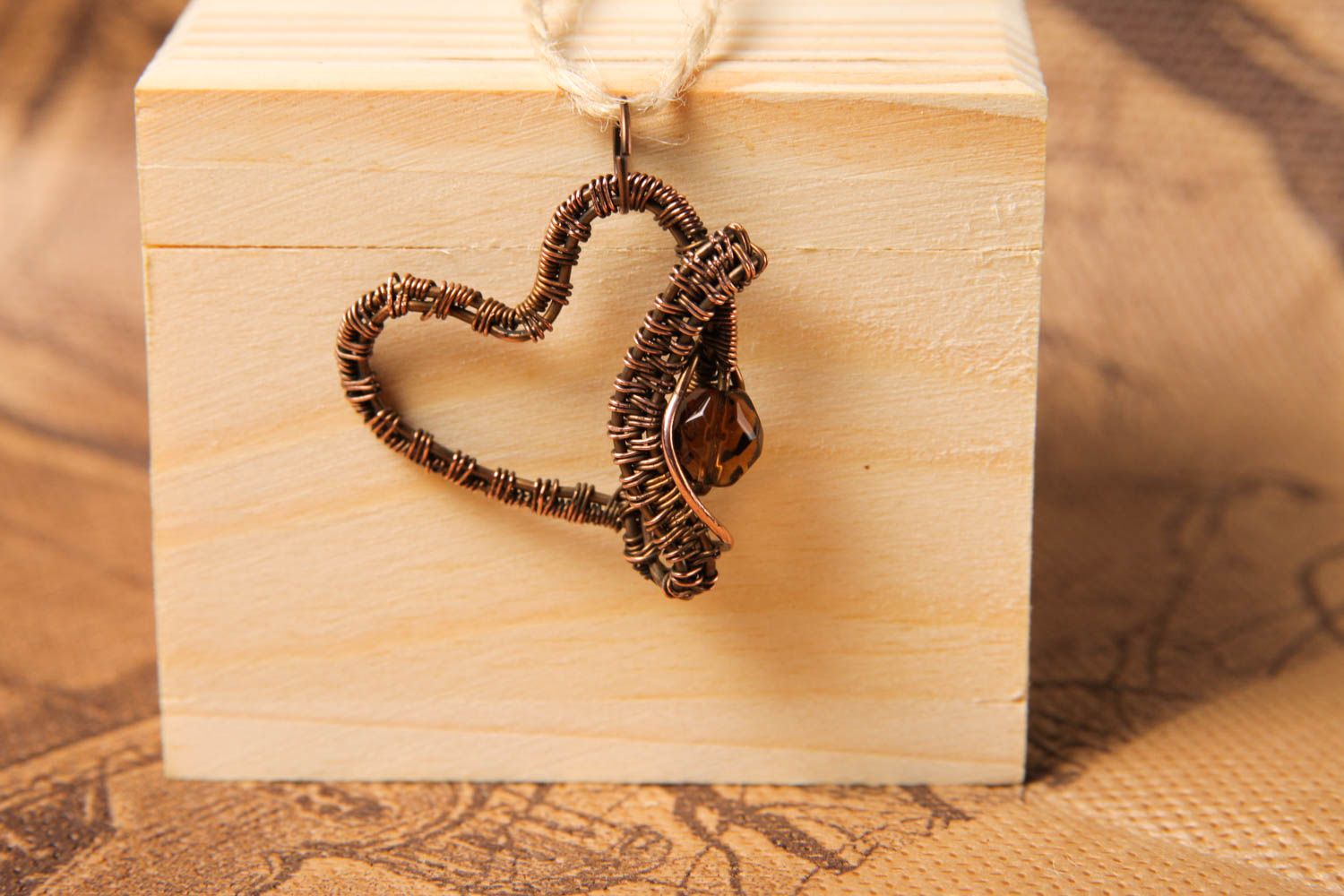 Handgefertigter Anhänger für Halskette Kupfer Schmuck Frauen Geschenk Herzform foto 1