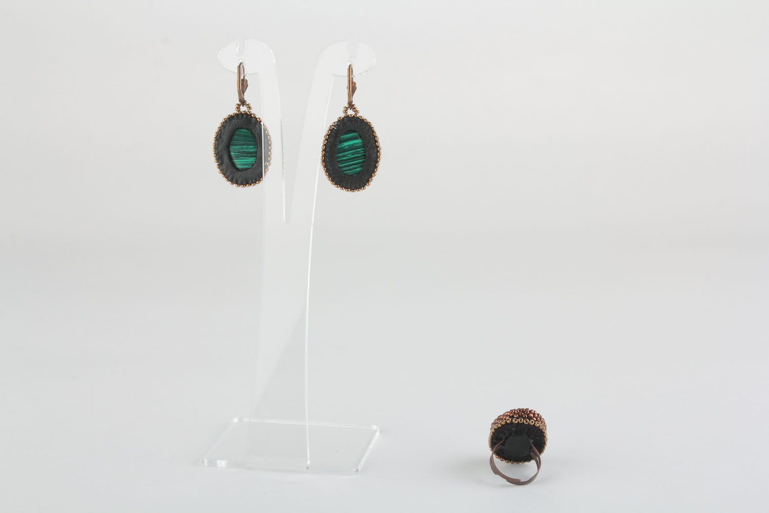 Earrings and ring photo 3