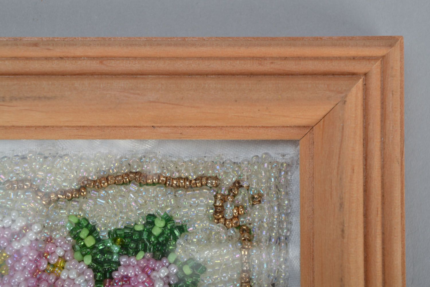 Tableau brodé en perles de rocaille Violettes photo 4