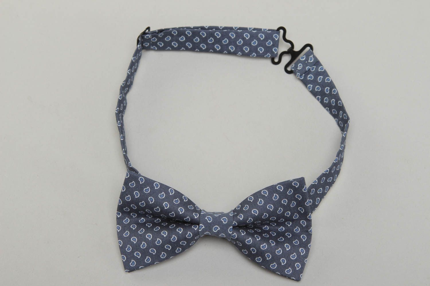 Текстильный галстук-бабочка из хлопка красивый фото 1