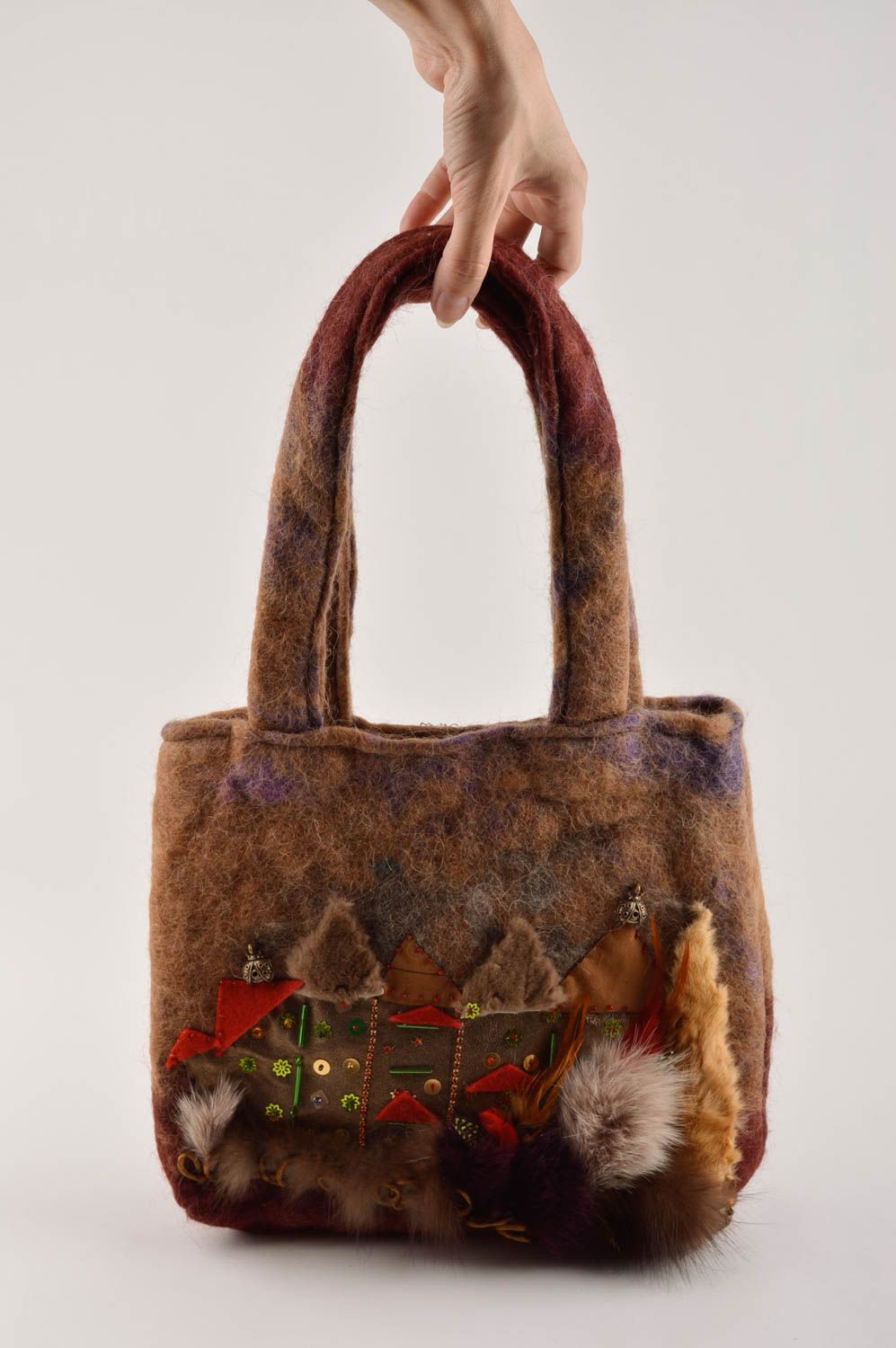 Женская сумка ручной работы сумка из шерсти коричневая сумка валяние с ручками фото 5