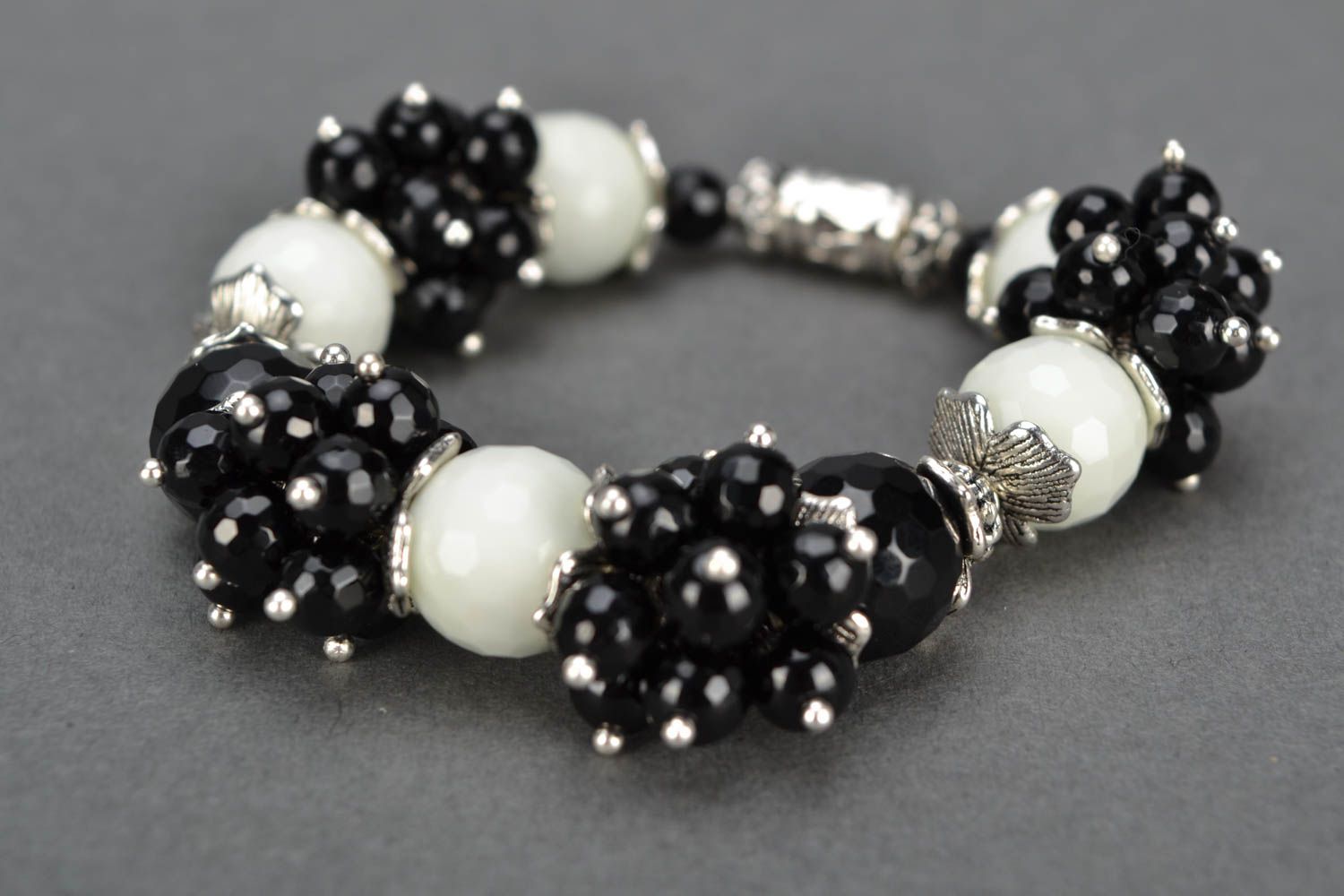 Black and white bracelet with natural stone photo 4