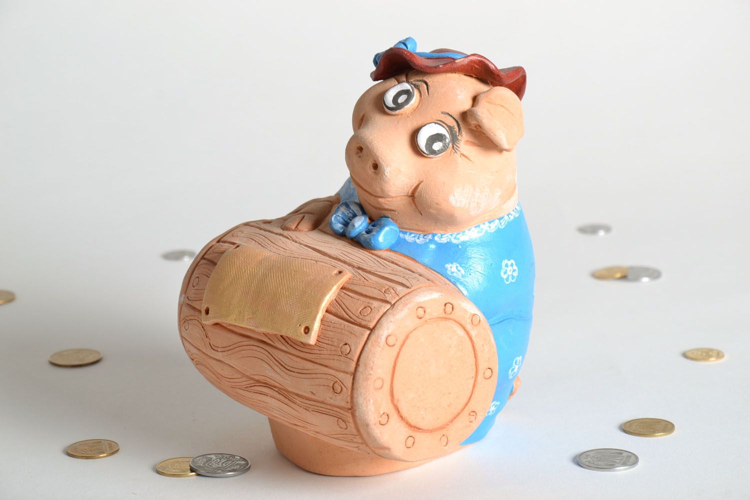 Clay money box in the shape of pig photo 1