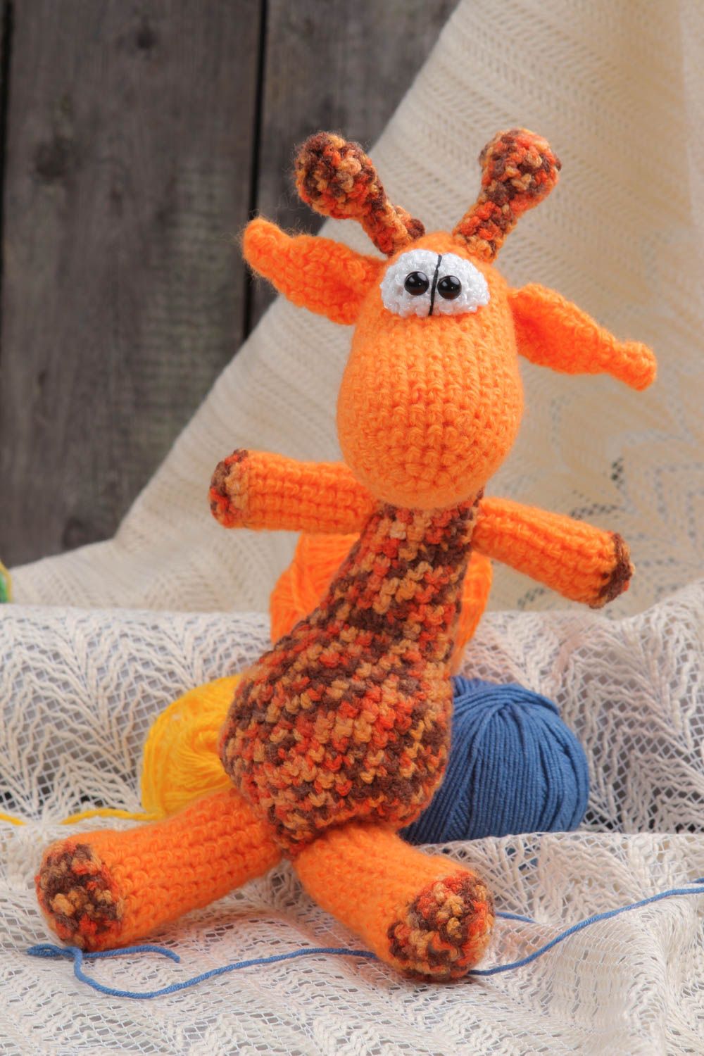 Jouet tricoté au crochet Peluche faite main Girafe Cadeau enfant original photo 1