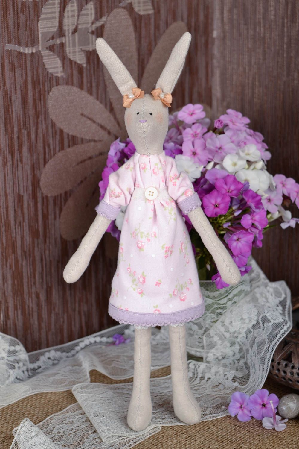 Kuscheltier Hase handmade Geschenk für Kinder originell Haus Deko aus Textil foto 1