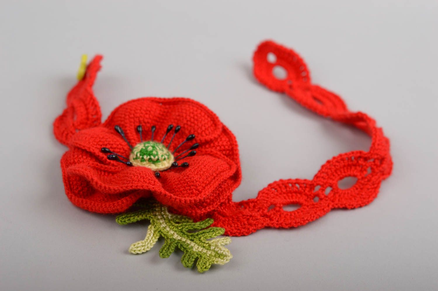 Handmade Haarband mit Blume Mädchen Haarschmuck rotes Haarband gehäkelt foto 3