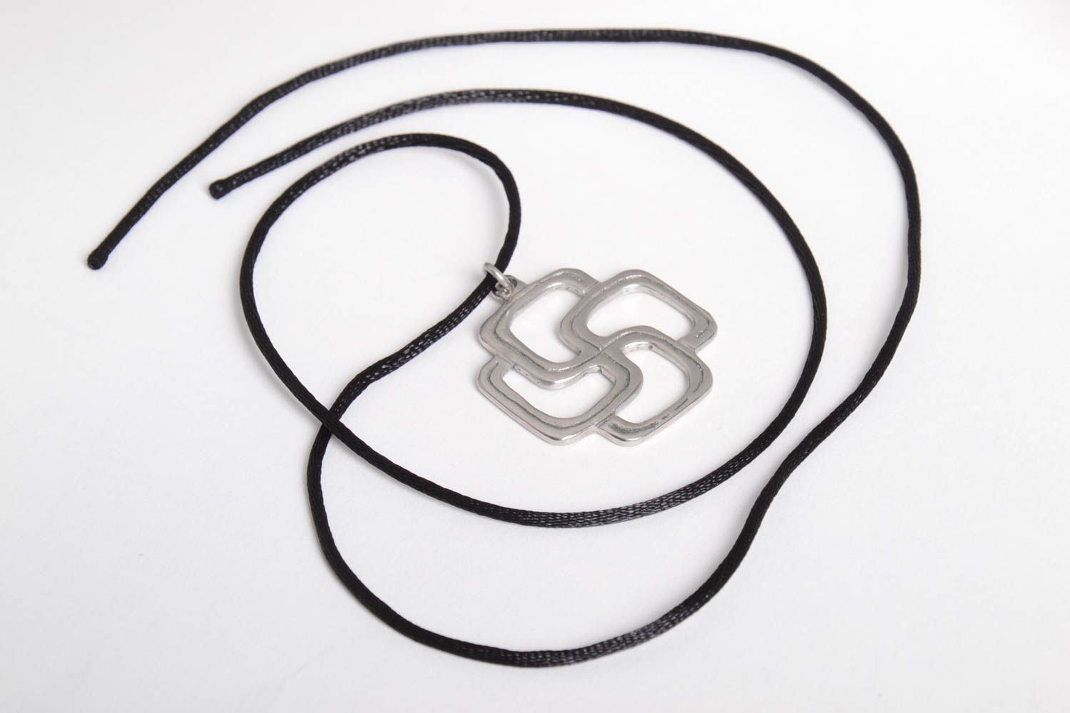 Beautiful handmade metal pendant neck pendant design beautiful jewellery photo 5