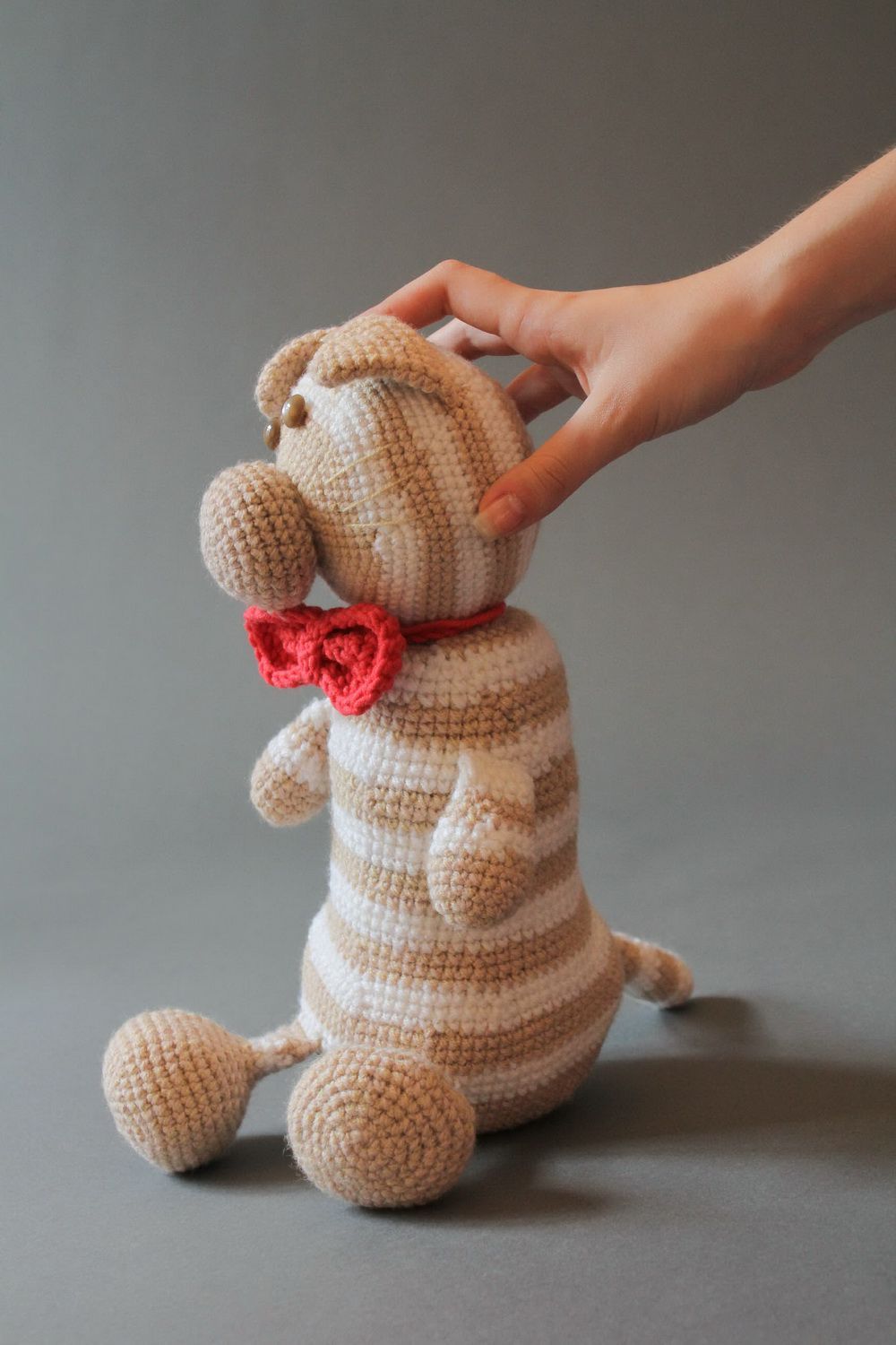 Gatto a maglia fatto a mano pupazzo morbido da bambini giocattolo a uncinetto
 foto 4