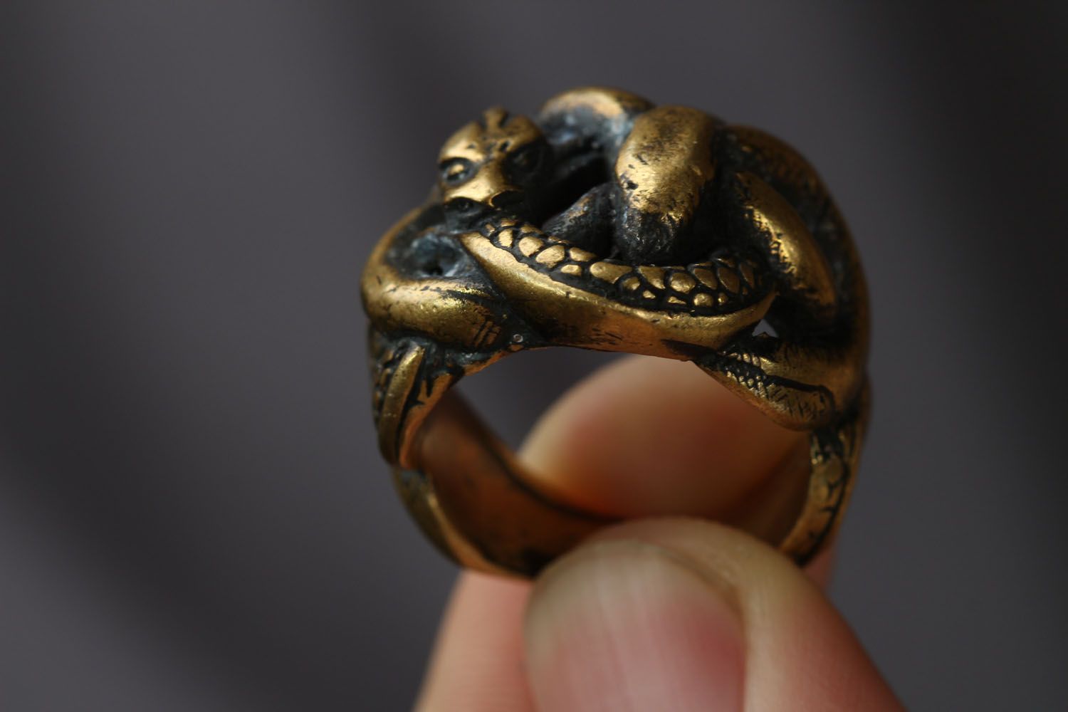 Bronze seal ring photo 3