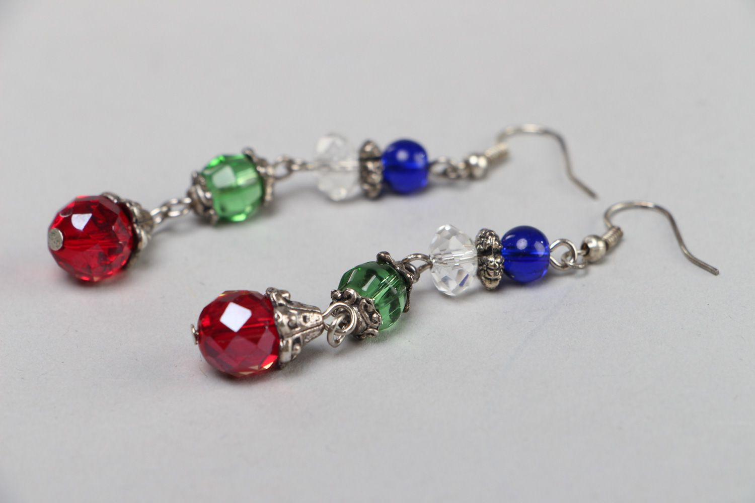Handmade colorful long earrings with glass beads and metal fittings for ladies photo 2