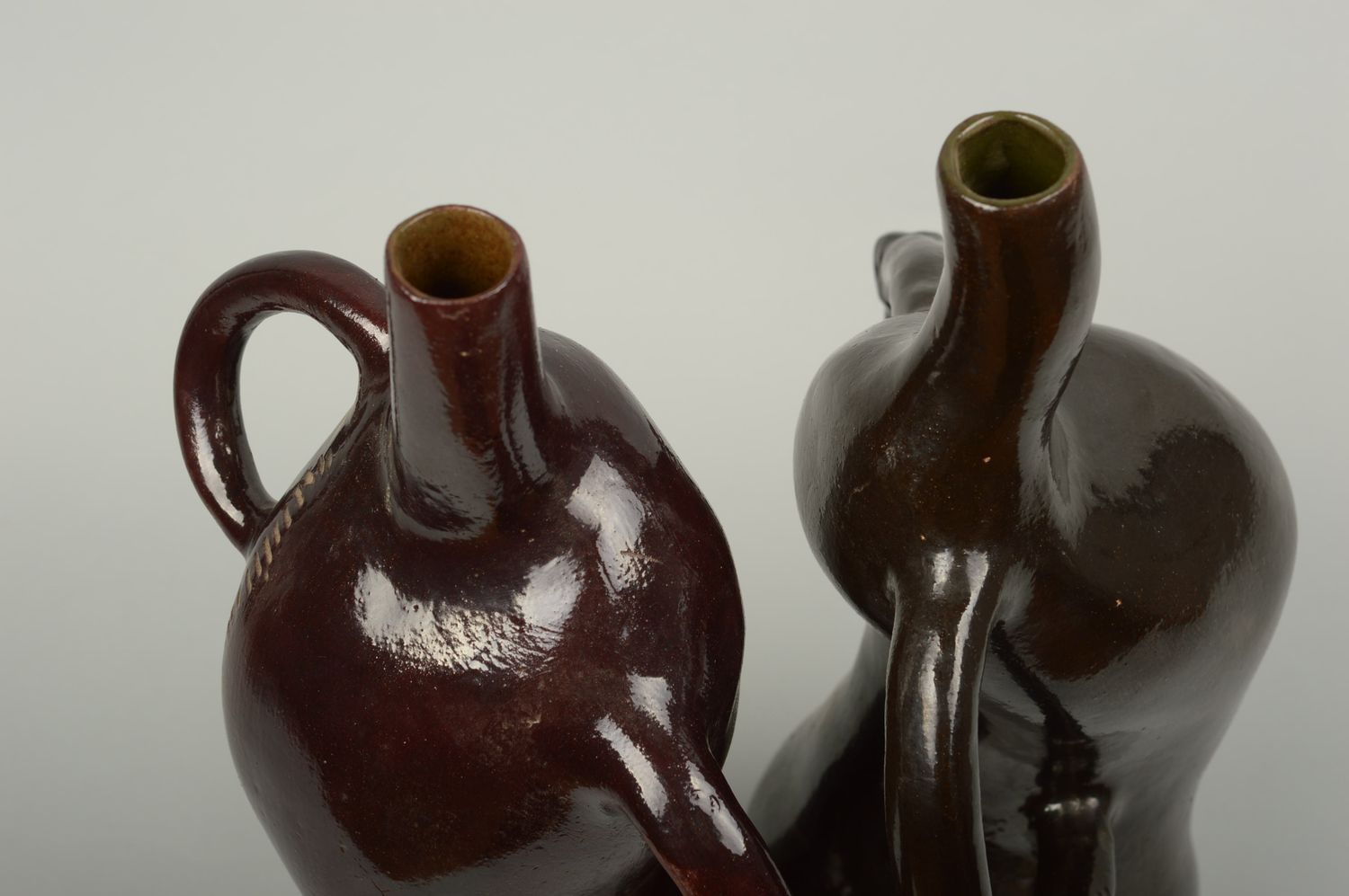 Set of 2 50 oz wine ceramic carafes, wine bottles set with handles 13,8 inches, 3,86 lb photo 4
