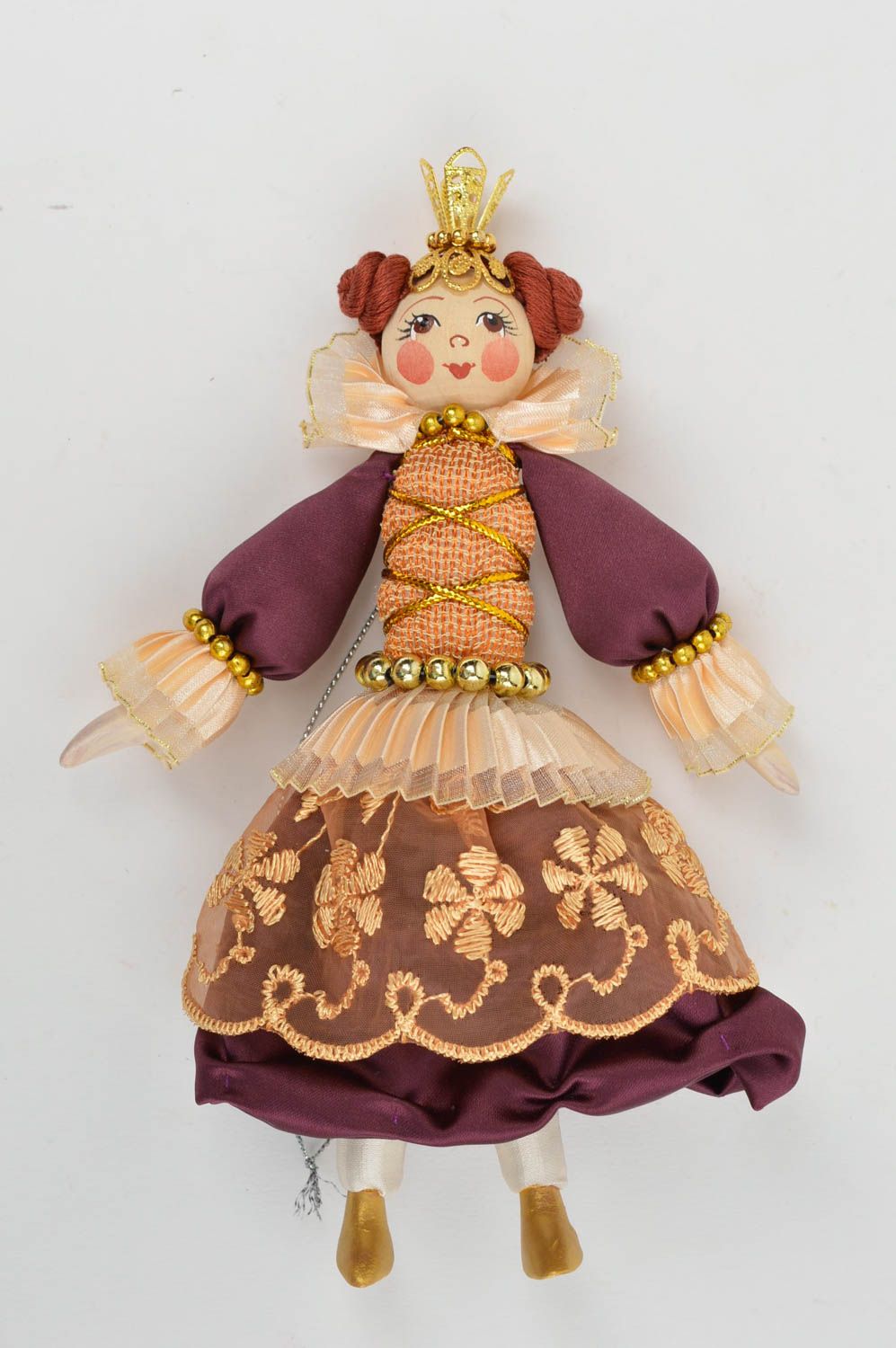 Poupée en tissu décorative originale faite main Princesse avec couronne photo 2