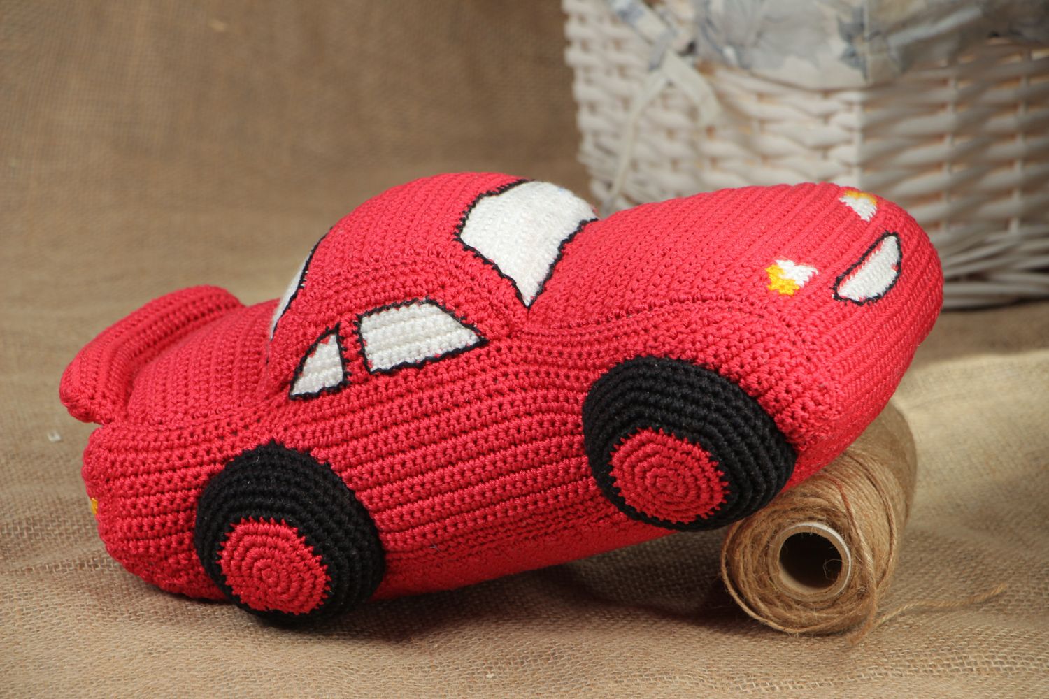 Crochet soft toy car photo 5