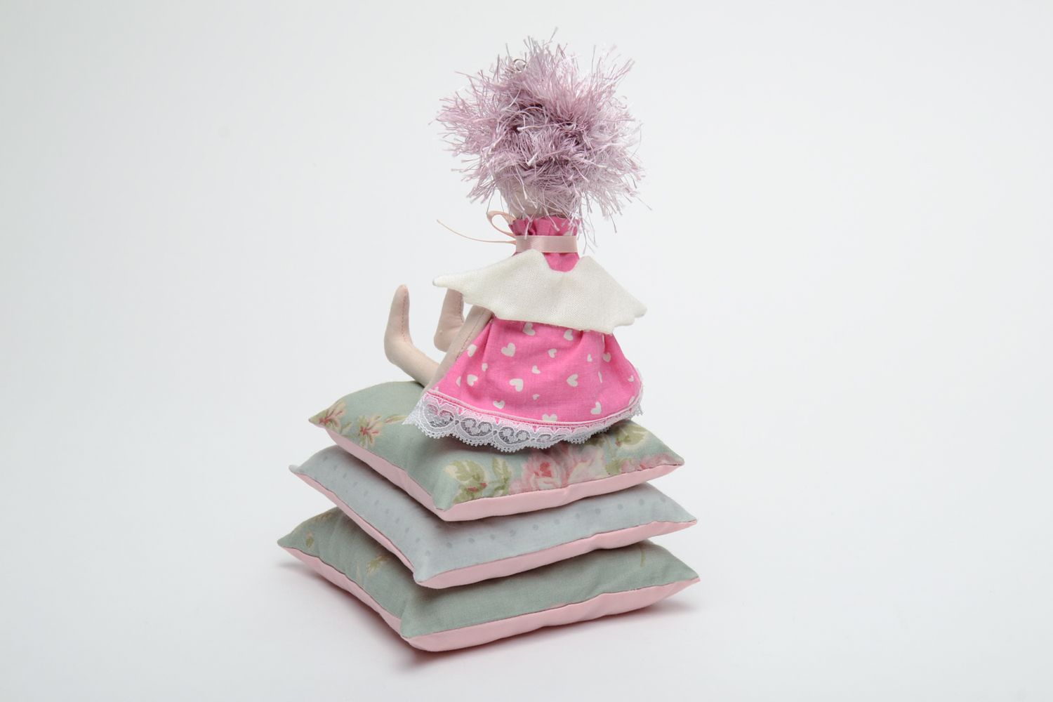 Muñeca de autor Princesa en guisante en vestido rosado foto 4
