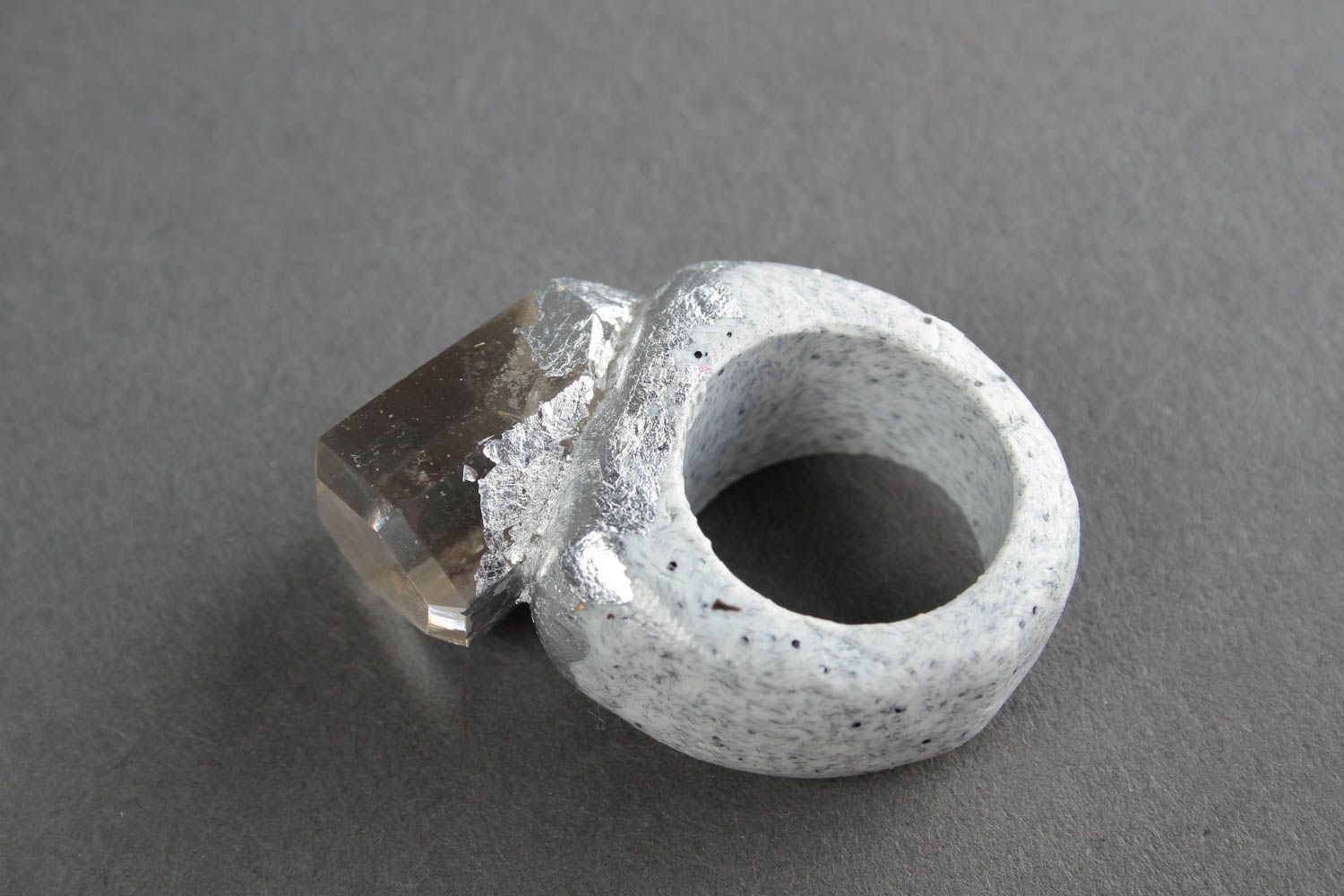 Кольцо ручной работы украшение из полимерной глины украшение кольцо с камнем фото 3
