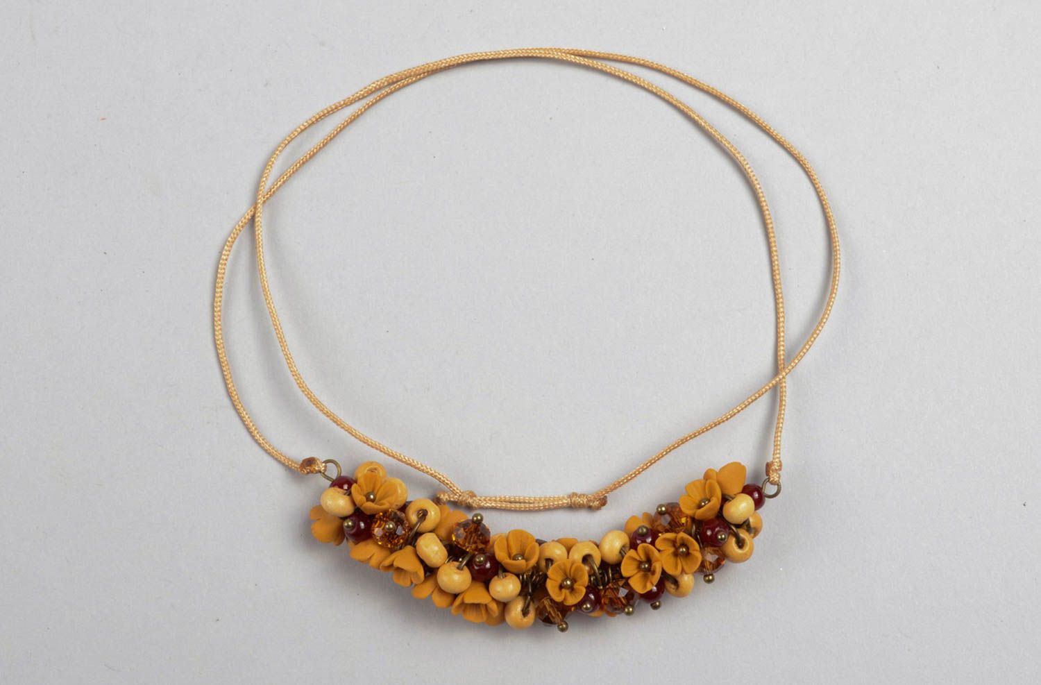 Collar hecho a mano de arcilla polimérica accesorio artesanal collar femenino foto 3