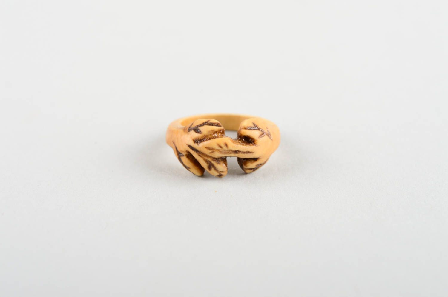 Handmade Damen Modeschmuck Ring am Finger modisches Accessoire Geschenk für Frau foto 3