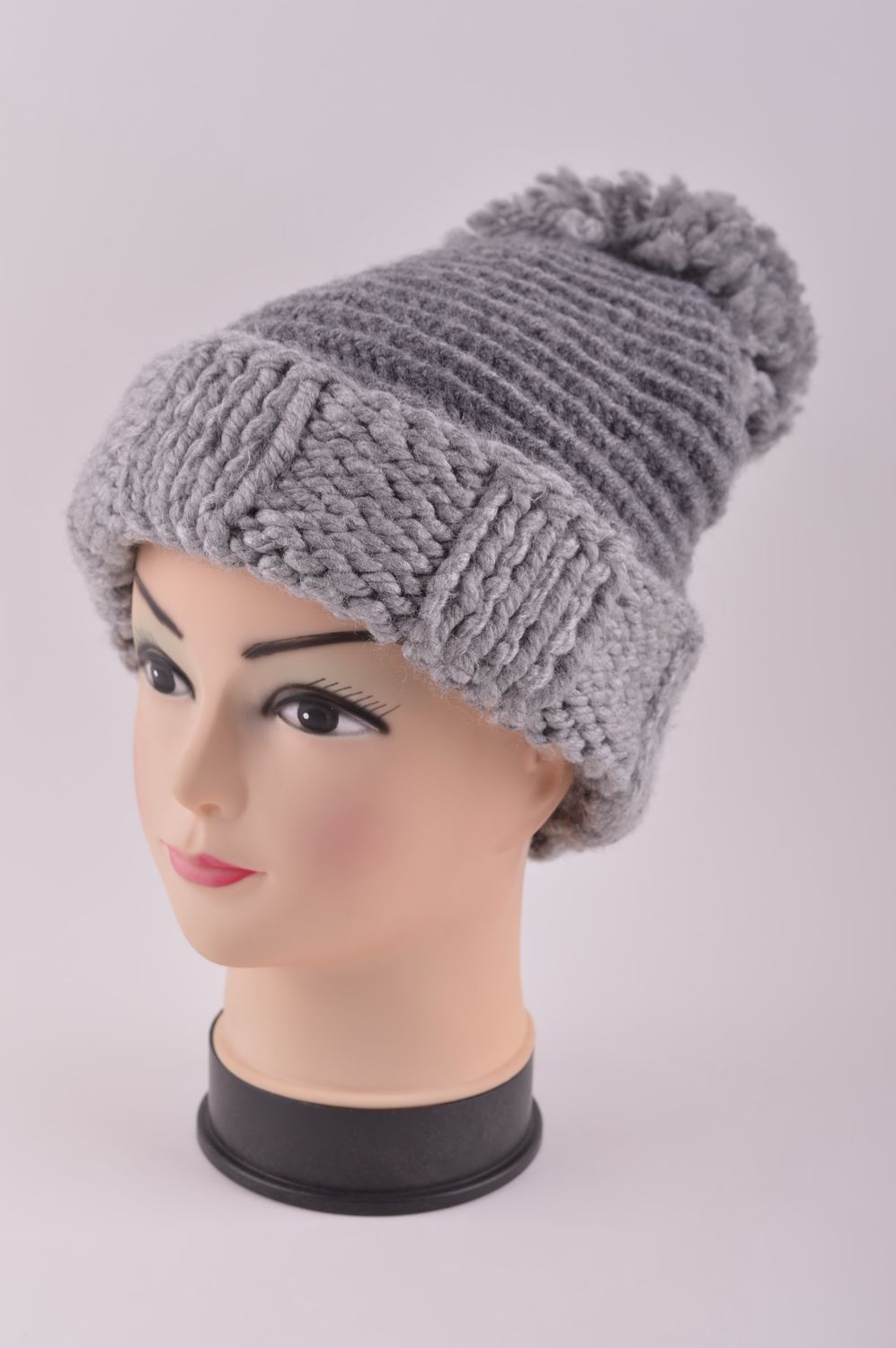 Bonnet tricot fait main Chapeau chaud gris pompon laine acrylique Vêtement femme photo 2