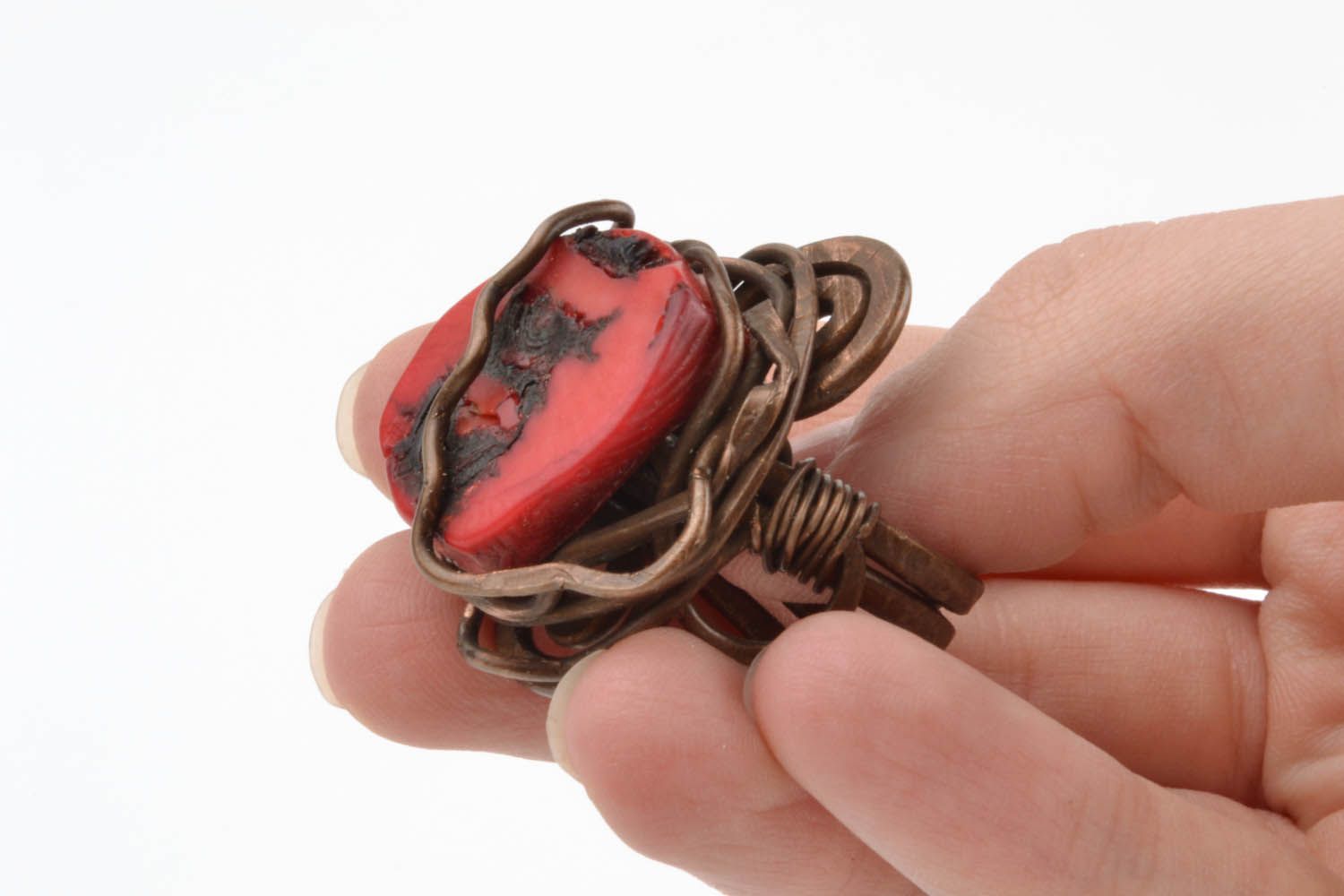 Copper seal ring with coral photo 1