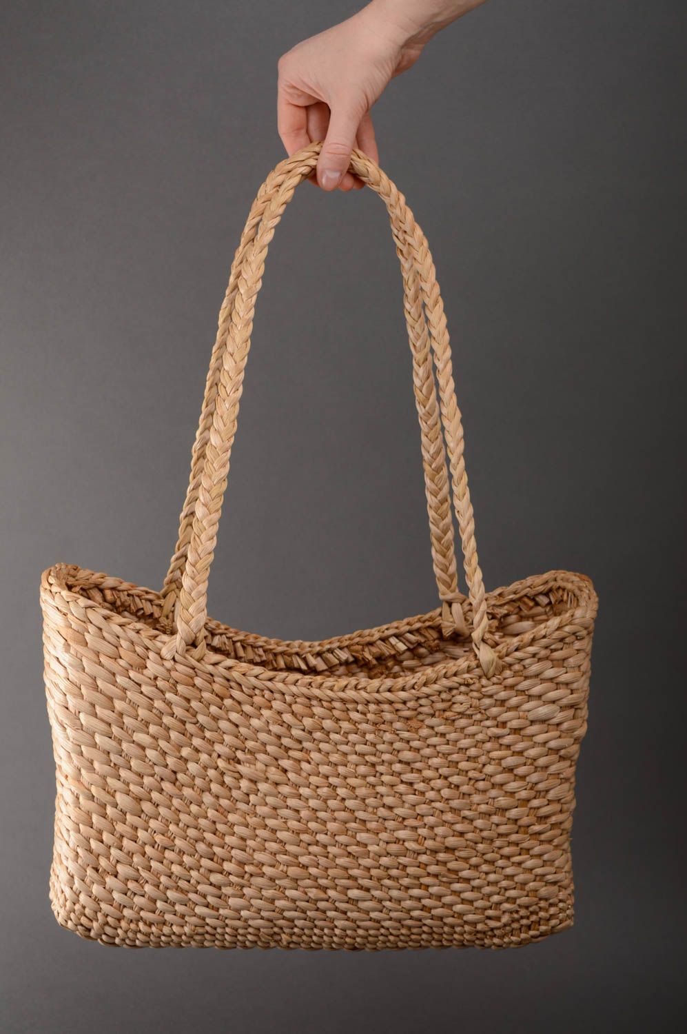 Handmade reedmace basket purse photo 3